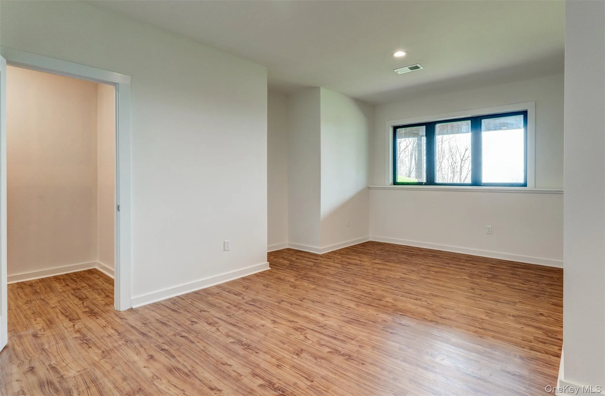 119 Overlook Circle, Fremont, NY, 4 Bedrooms Bedrooms, 11 Rooms Rooms,3 BathroomsBathrooms,Residential,For Rent,Overlook,0,987599 119 Overlook Circle, Fremont, NY, 4 Bedrooms Bedrooms, 11 Rooms Rooms,3 BathroomsBathrooms,Residential,For Rent,Overlook,0,987599