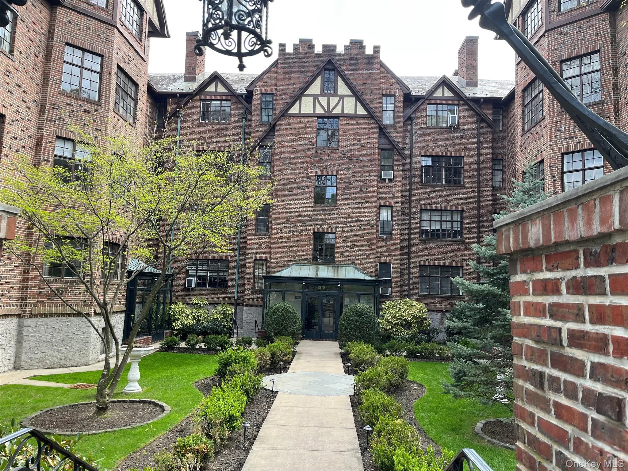 38-30 Douglaston Parkway, New York, NY, 2 Rooms Rooms,1 BathroomBathrooms,Residential Lease,For Rent,Douglaston,0,987612 38-30 Douglaston Parkway, New York, NY, 2 Rooms Rooms,1 BathroomBathrooms,Residential Lease,For Rent,Douglaston,0,987612