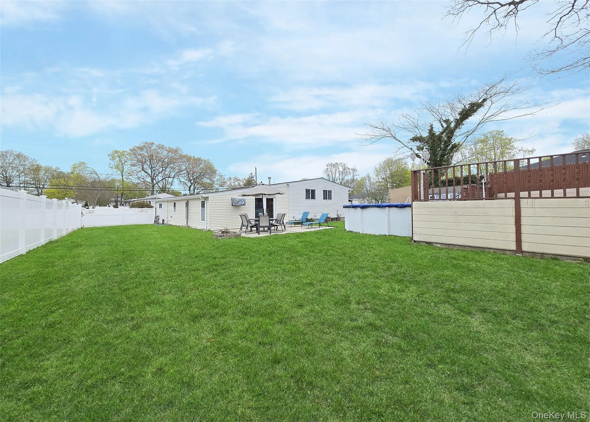 27 Peter Road, Brookhaven, NY, 3 Bedrooms Bedrooms, 5 Rooms Rooms,3 BathroomsBathrooms,Residential,For Rent,Peter,0,KEY987630 27 Peter Road, Brookhaven, NY, 3 Bedrooms Bedrooms, 5 Rooms Rooms,3 BathroomsBathrooms,Residential,For Rent,Peter,0,KEY987630
