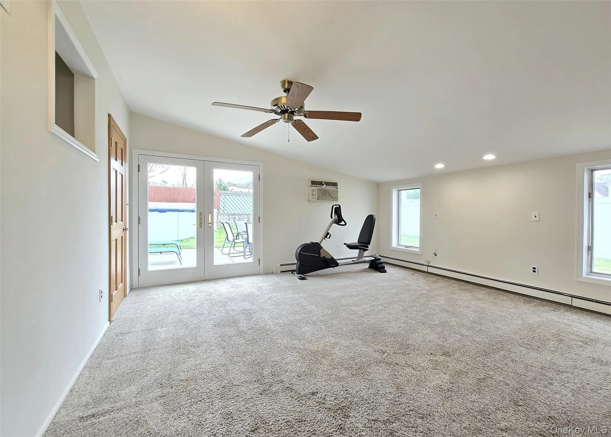 27 Peter Road, Brookhaven, NY, 3 Bedrooms Bedrooms, 5 Rooms Rooms,3 BathroomsBathrooms,Residential,For Rent,Peter,0,KEY987630 27 Peter Road, Brookhaven, NY, 3 Bedrooms Bedrooms, 5 Rooms Rooms,3 BathroomsBathrooms,Residential,For Rent,Peter,0,KEY987630