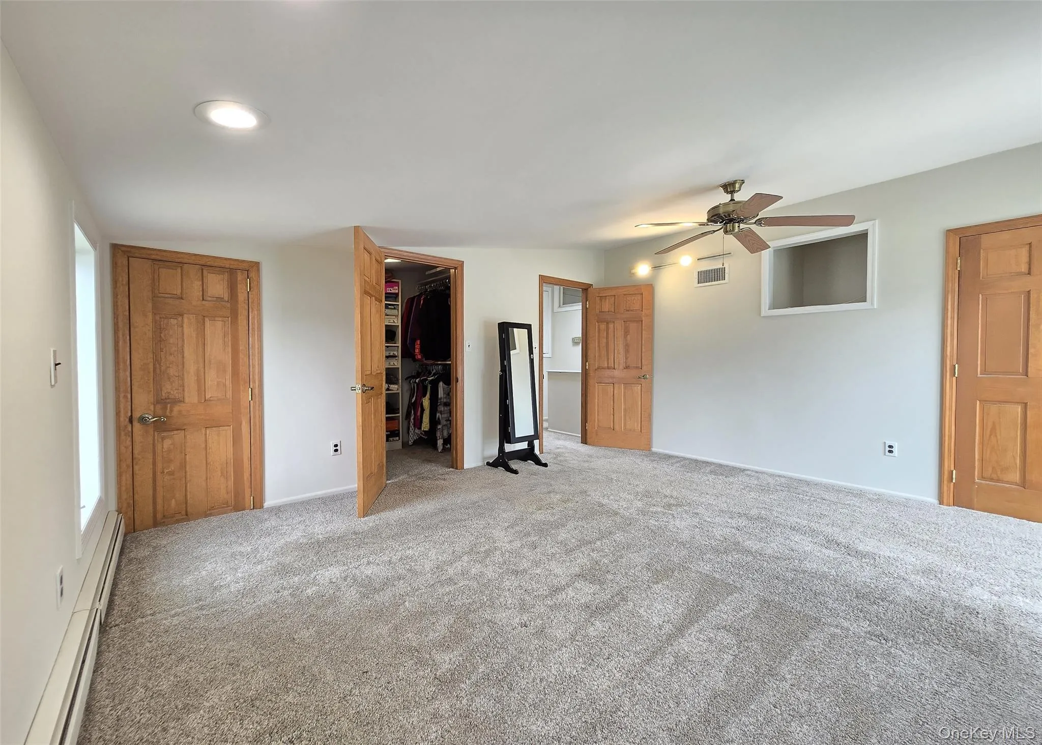 27 Peter Road, Brookhaven, NY, 3 Bedrooms Bedrooms, 5 Rooms Rooms,3 BathroomsBathrooms,Residential,For Rent,Peter,0,KEY987630 27 Peter Road, Brookhaven, NY, 3 Bedrooms Bedrooms, 5 Rooms Rooms,3 BathroomsBathrooms,Residential,For Rent,Peter,0,KEY987630