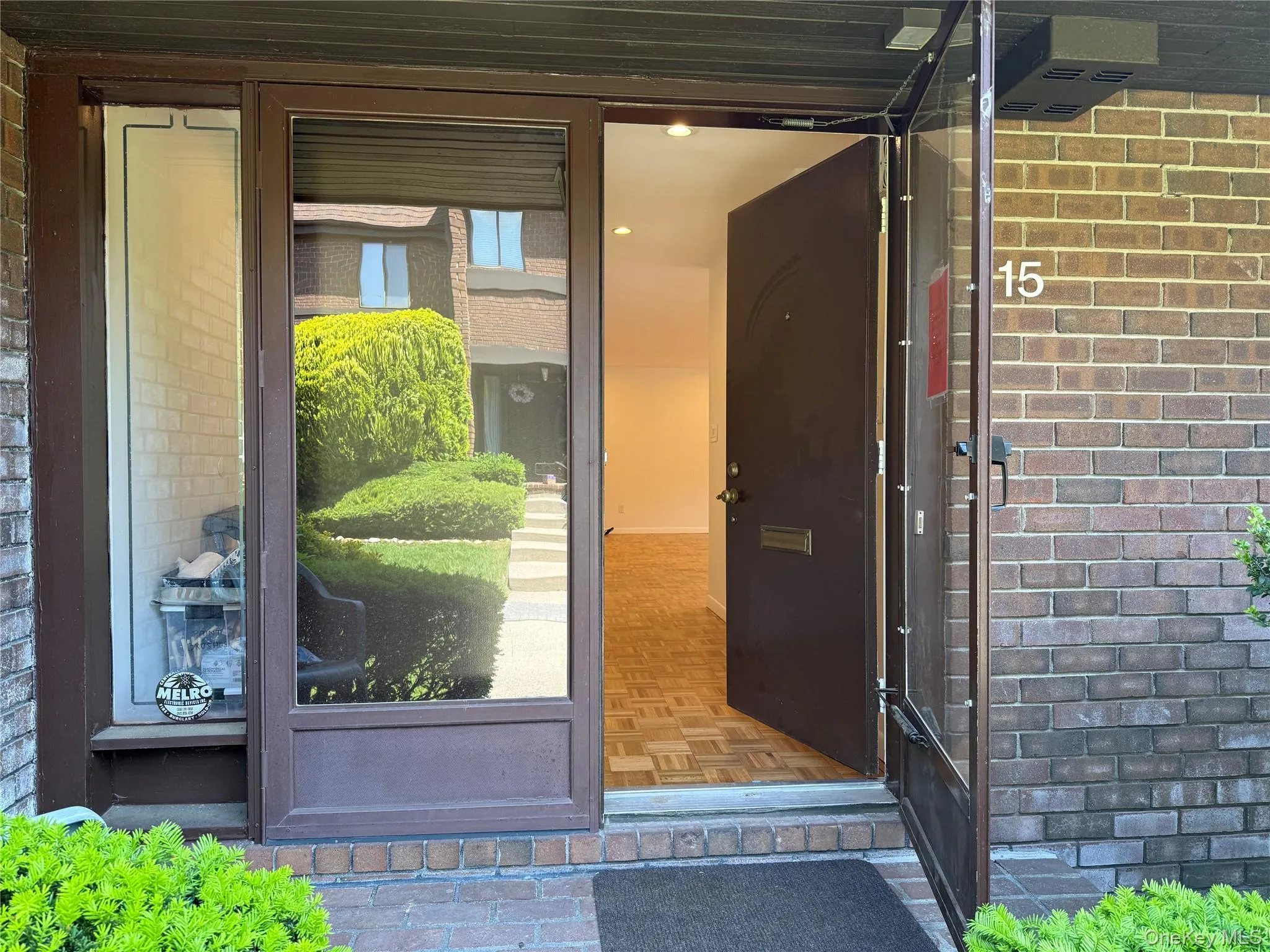 15 Oldfield Road, North Hempstead, NY, 3 Bedrooms Bedrooms, 7 Rooms Rooms,2 BathroomsBathrooms,Residential Lease,For Rent,Oldfield,0,987639 15 Oldfield Road, North Hempstead, NY, 3 Bedrooms Bedrooms, 7 Rooms Rooms,2 BathroomsBathrooms,Residential Lease,For Rent,Oldfield,0,987639