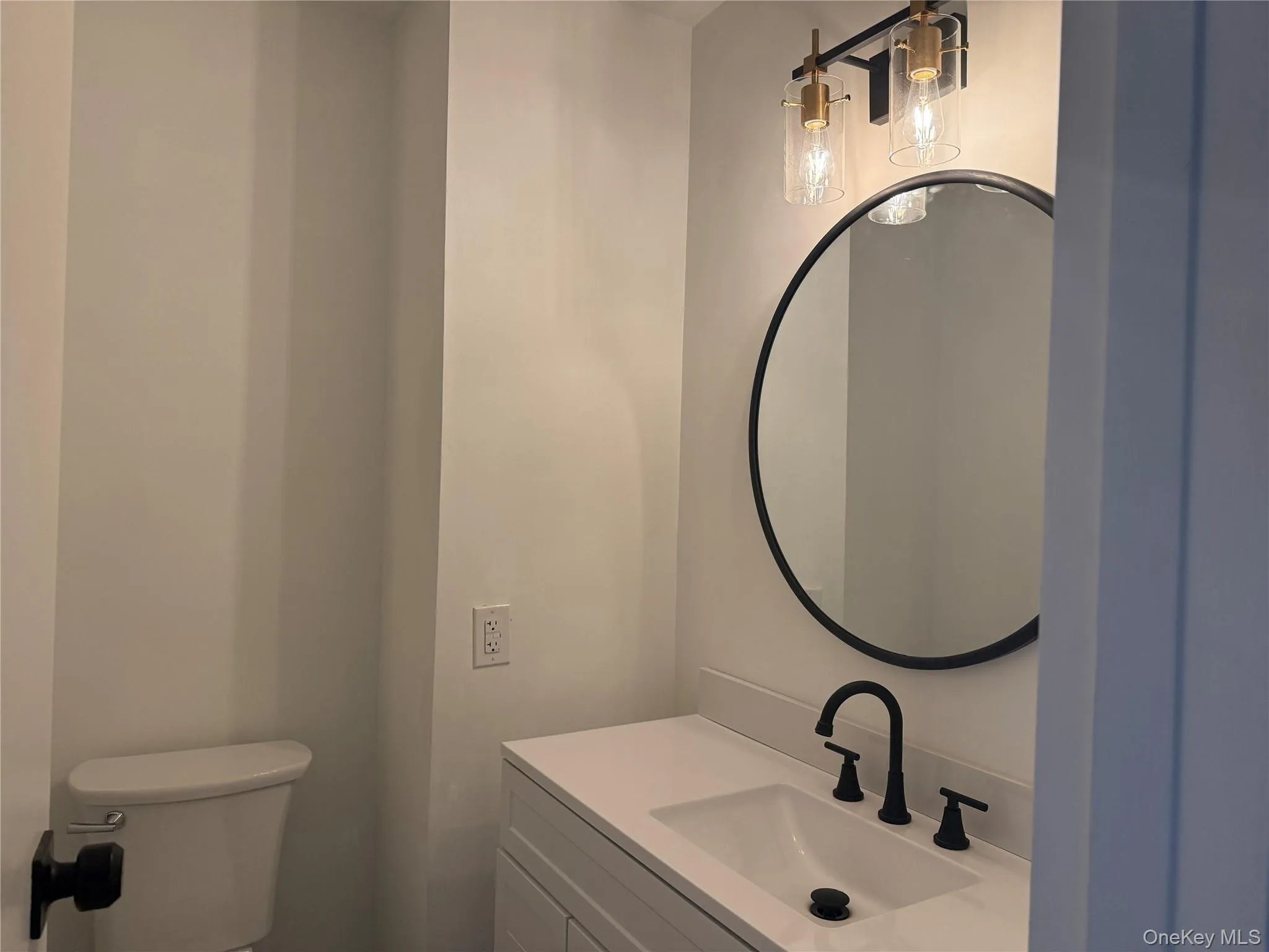 15 Oldfield Road, North Hempstead, NY, 3 Bedrooms Bedrooms, 7 Rooms Rooms,2 BathroomsBathrooms,Residential Lease,For Rent,Oldfield,0,987639 15 Oldfield Road, North Hempstead, NY, 3 Bedrooms Bedrooms, 7 Rooms Rooms,2 BathroomsBathrooms,Residential Lease,For Rent,Oldfield,0,987639