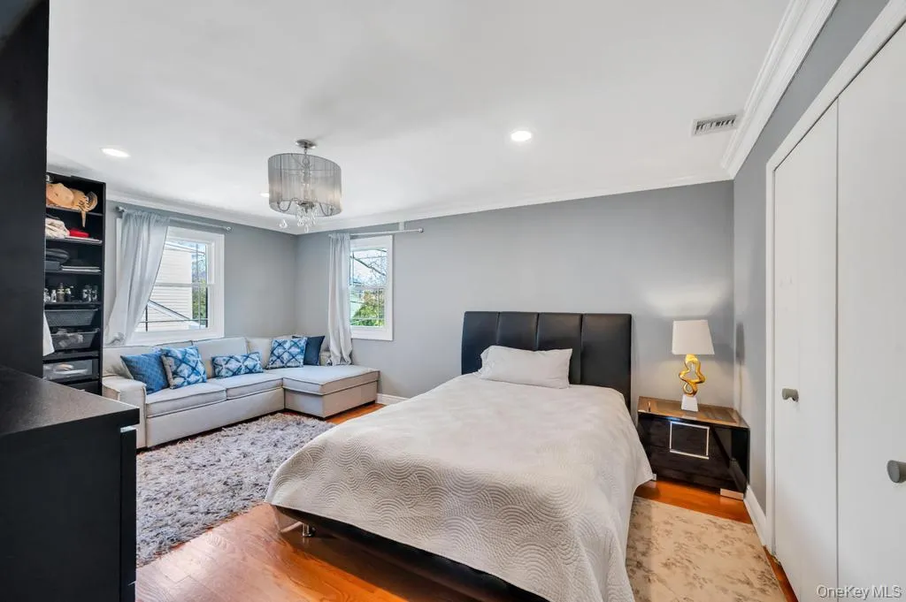 278 Waverly Avenue, Hempstead, NY, 4 Bedrooms Bedrooms, 10 Rooms Rooms,4 BathroomsBathrooms,Residential,For Rent,Waverly,0,987641 278 Waverly Avenue, Hempstead, NY, 4 Bedrooms Bedrooms, 10 Rooms Rooms,4 BathroomsBathrooms,Residential,For Rent,Waverly,0,987641