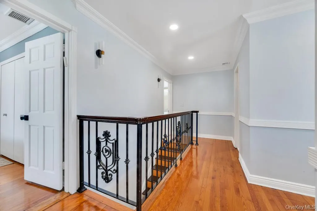 278 Waverly Avenue, Hempstead, NY, 4 Bedrooms Bedrooms, 10 Rooms Rooms,4 BathroomsBathrooms,Residential,For Rent,Waverly,0,987641 278 Waverly Avenue, Hempstead, NY, 4 Bedrooms Bedrooms, 10 Rooms Rooms,4 BathroomsBathrooms,Residential,For Rent,Waverly,0,987641