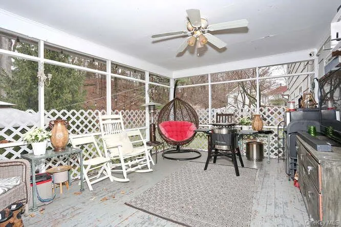 Sunroom / solarium with ceiling fan Sunroom / solarium with ceiling fan