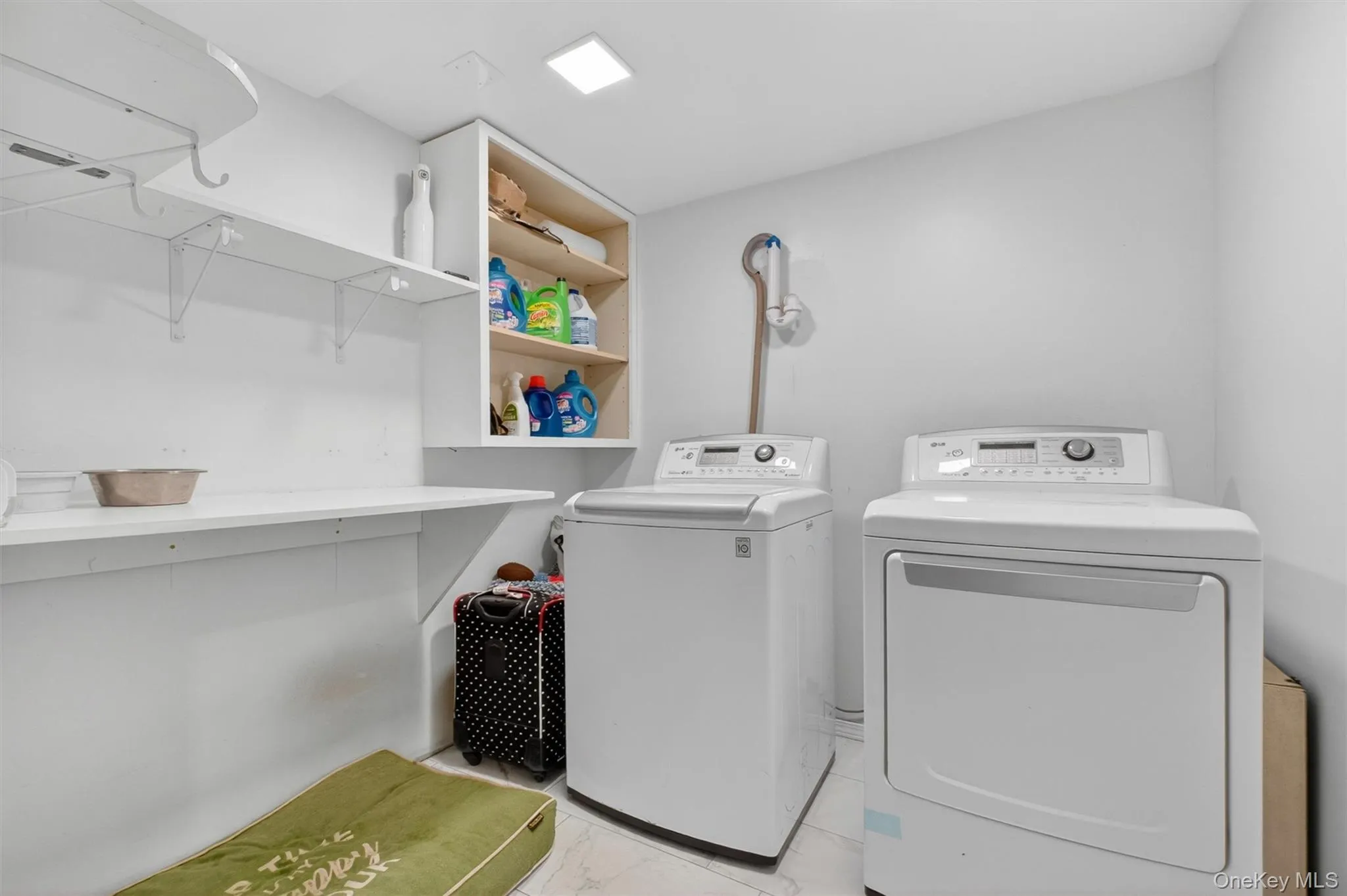 94 Gretna Road, Pleasant Valley, NY, 3 Bedrooms Bedrooms, 10 Rooms Rooms,2 BathroomsBathrooms,Residential,For Rent,Gretna,0,987687 94 Gretna Road, Pleasant Valley, NY, 3 Bedrooms Bedrooms, 10 Rooms Rooms,2 BathroomsBathrooms,Residential,For Rent,Gretna,0,987687