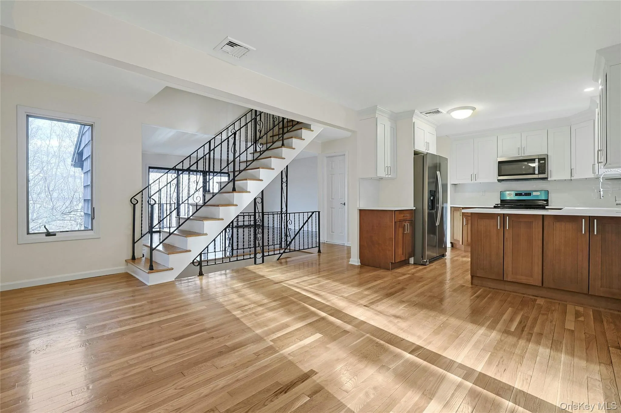 15 Longview Court, Orangetown, NY, 3 Bedrooms Bedrooms, 11 Rooms Rooms,2 BathroomsBathrooms,Residential Lease,For Rent,Longview,0,987689 15 Longview Court, Orangetown, NY, 3 Bedrooms Bedrooms, 11 Rooms Rooms,2 BathroomsBathrooms,Residential Lease,For Rent,Longview,0,987689