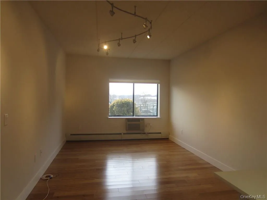 123 Mamaroneck Avenue, Mamaroneck, NY, 2 Bedrooms Bedrooms, 4 Rooms Rooms,2 BathroomsBathrooms,Residential Lease,For Rent,Mamaroneck,0,987698 123 Mamaroneck Avenue, Mamaroneck, NY, 2 Bedrooms Bedrooms, 4 Rooms Rooms,2 BathroomsBathrooms,Residential Lease,For Rent,Mamaroneck,0,987698