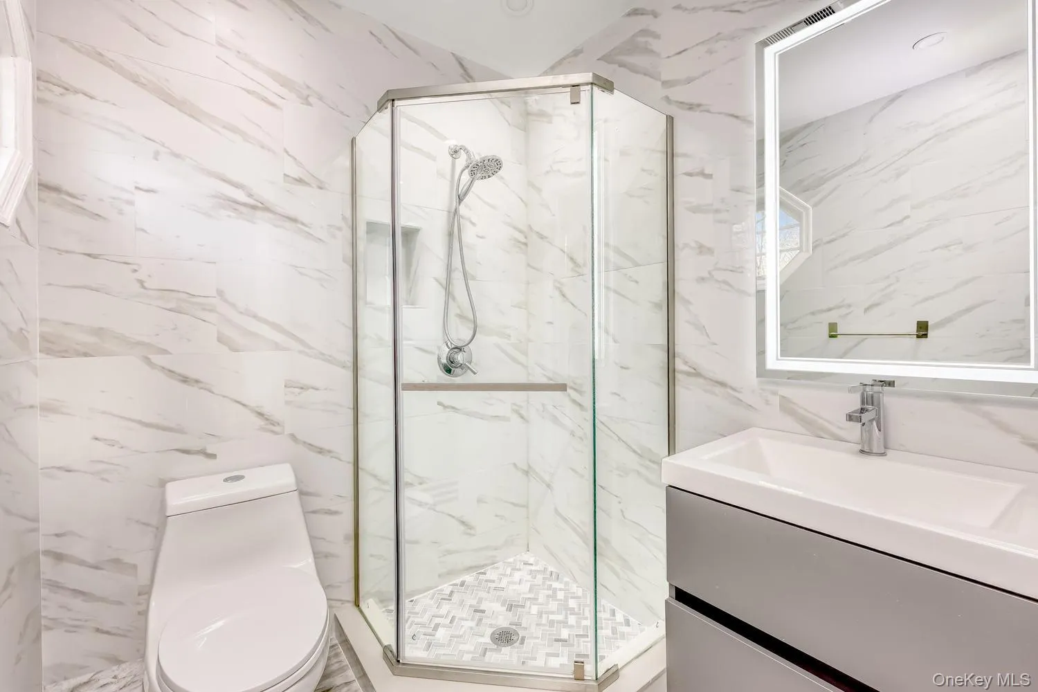 129 Willow Tree Road, Ramapo, NY, 5 Bedrooms Bedrooms, 10 Rooms Rooms,4 BathroomsBathrooms,Residential Sale,For Rent,Willow Tree,0,987703 129 Willow Tree Road, Ramapo, NY, 5 Bedrooms Bedrooms, 10 Rooms Rooms,4 BathroomsBathrooms,Residential Sale,For Rent,Willow Tree,0,987703