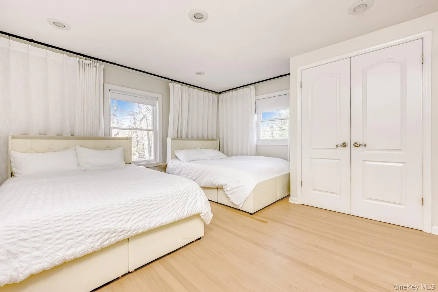 129 Willow Tree Road, Ramapo, NY, 5 Bedrooms Bedrooms, 10 Rooms Rooms,4 BathroomsBathrooms,Residential Sale,For Rent,Willow Tree,0,987703 129 Willow Tree Road, Ramapo, NY, 5 Bedrooms Bedrooms, 10 Rooms Rooms,4 BathroomsBathrooms,Residential Sale,For Rent,Willow Tree,0,987703
