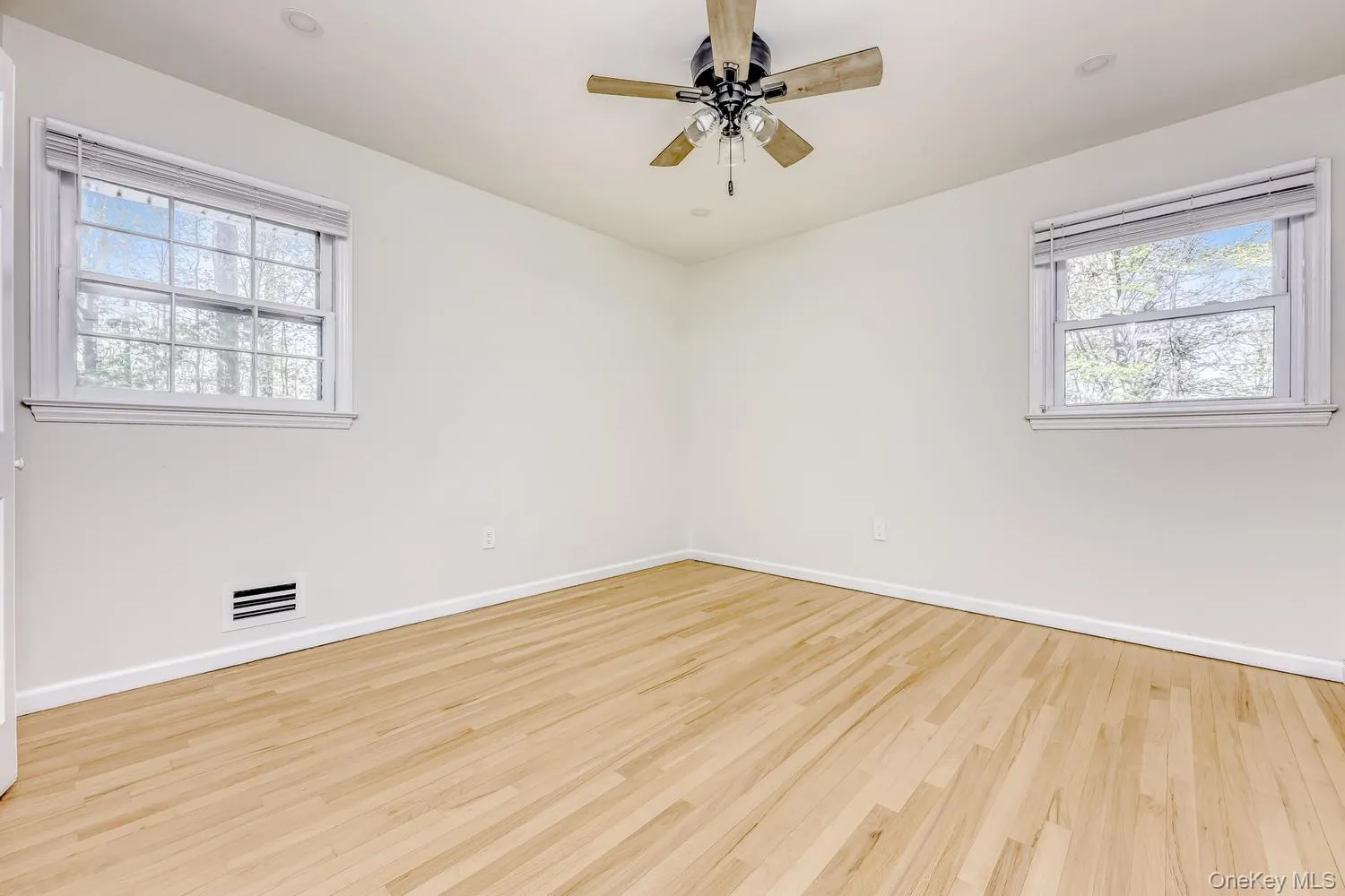 129 Willow Tree Road, Ramapo, NY, 5 Bedrooms Bedrooms, 10 Rooms Rooms,4 BathroomsBathrooms,Residential Sale,For Rent,Willow Tree,0,987703 129 Willow Tree Road, Ramapo, NY, 5 Bedrooms Bedrooms, 10 Rooms Rooms,4 BathroomsBathrooms,Residential Sale,For Rent,Willow Tree,0,987703