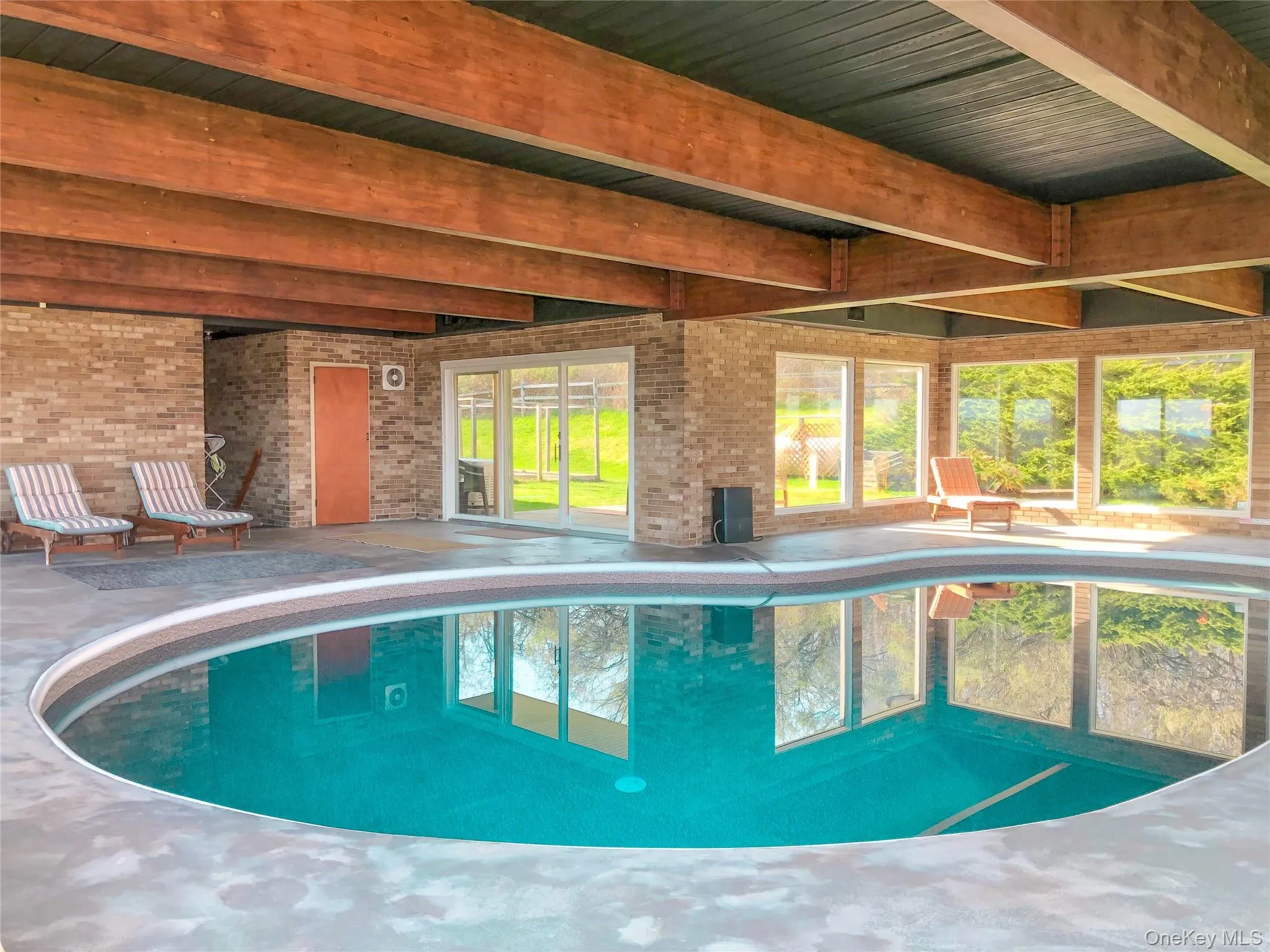 Indoor pool kidney shape Indoor pool kidney shape