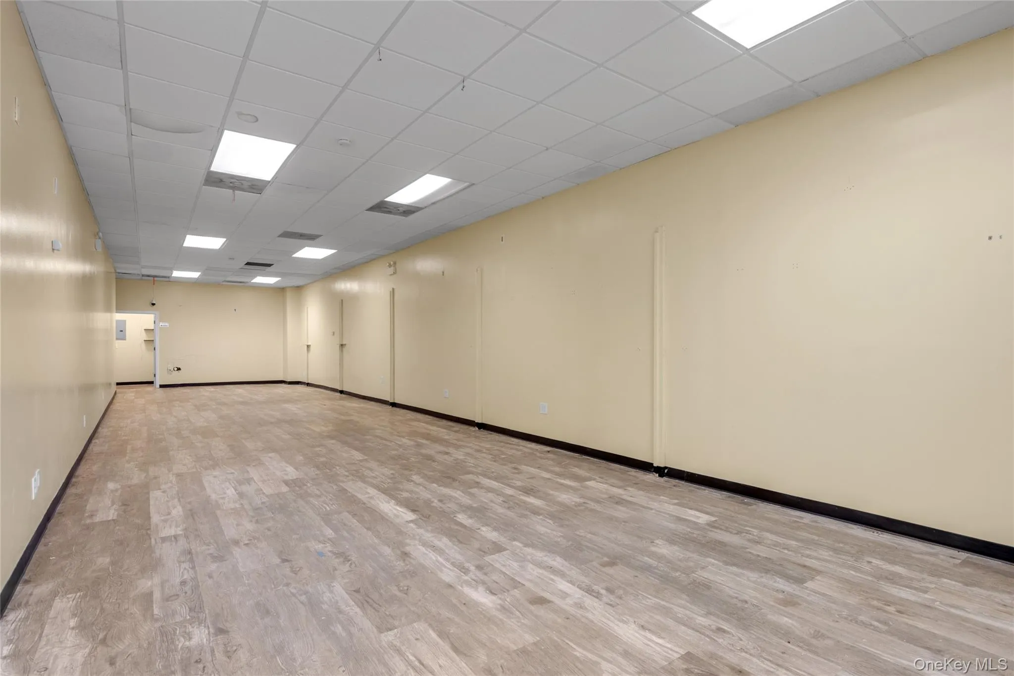 15 Deer Park Road, Huntington, NY, ,Commercial Lease,For Rent,Deer Park,0,987708 15 Deer Park Road, Huntington, NY, ,Commercial Lease,For Rent,Deer Park,0,987708