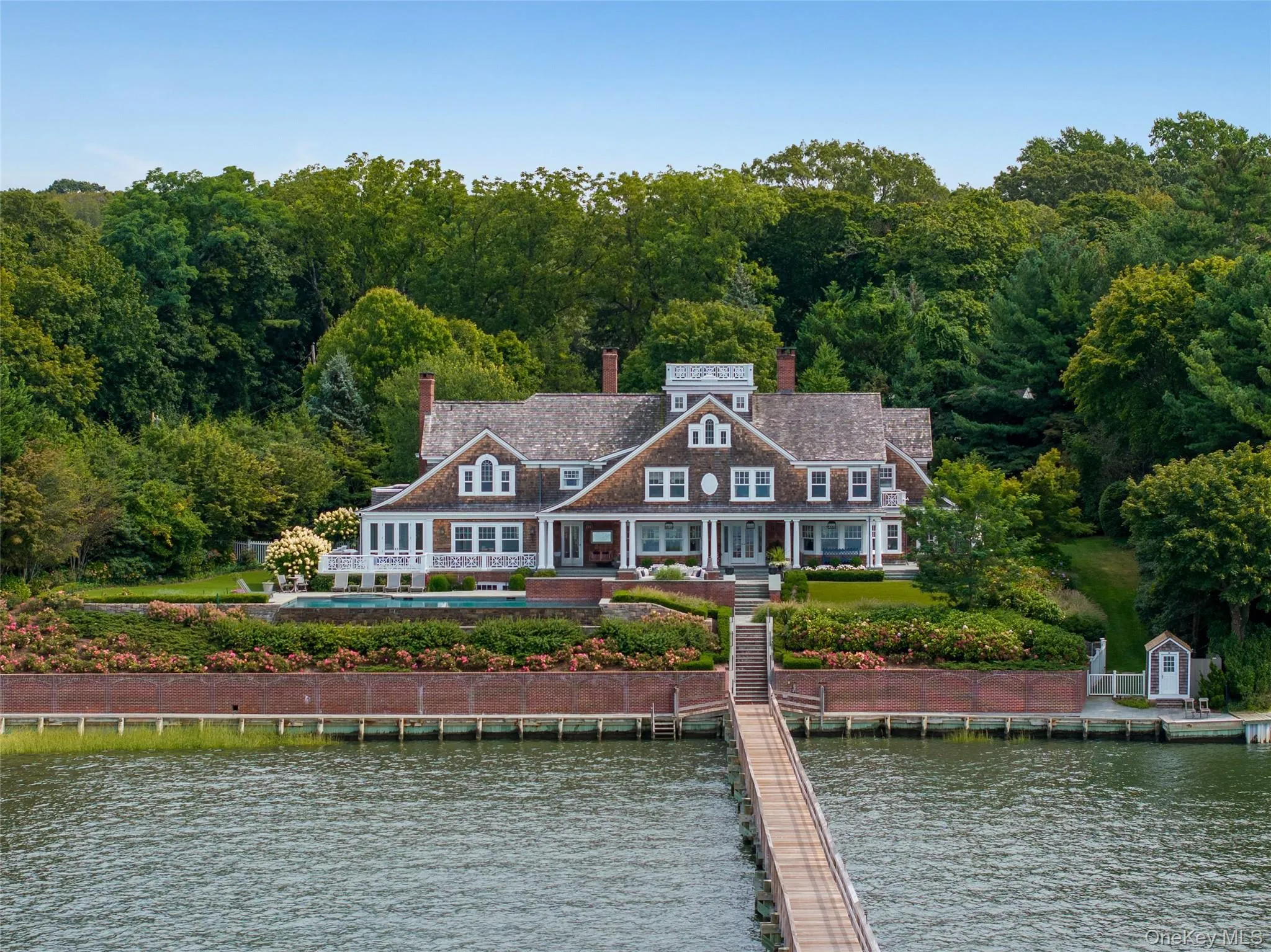 75 Cove Neck Road, Oyster Bay, NY, 6 Bedrooms Bedrooms, 12 Rooms Rooms,5 BathroomsBathrooms,Residential,For Rent,Cove Neck,0,987710 75 Cove Neck Road, Oyster Bay, NY, 6 Bedrooms Bedrooms, 12 Rooms Rooms,5 BathroomsBathrooms,Residential,For Rent,Cove Neck,0,987710