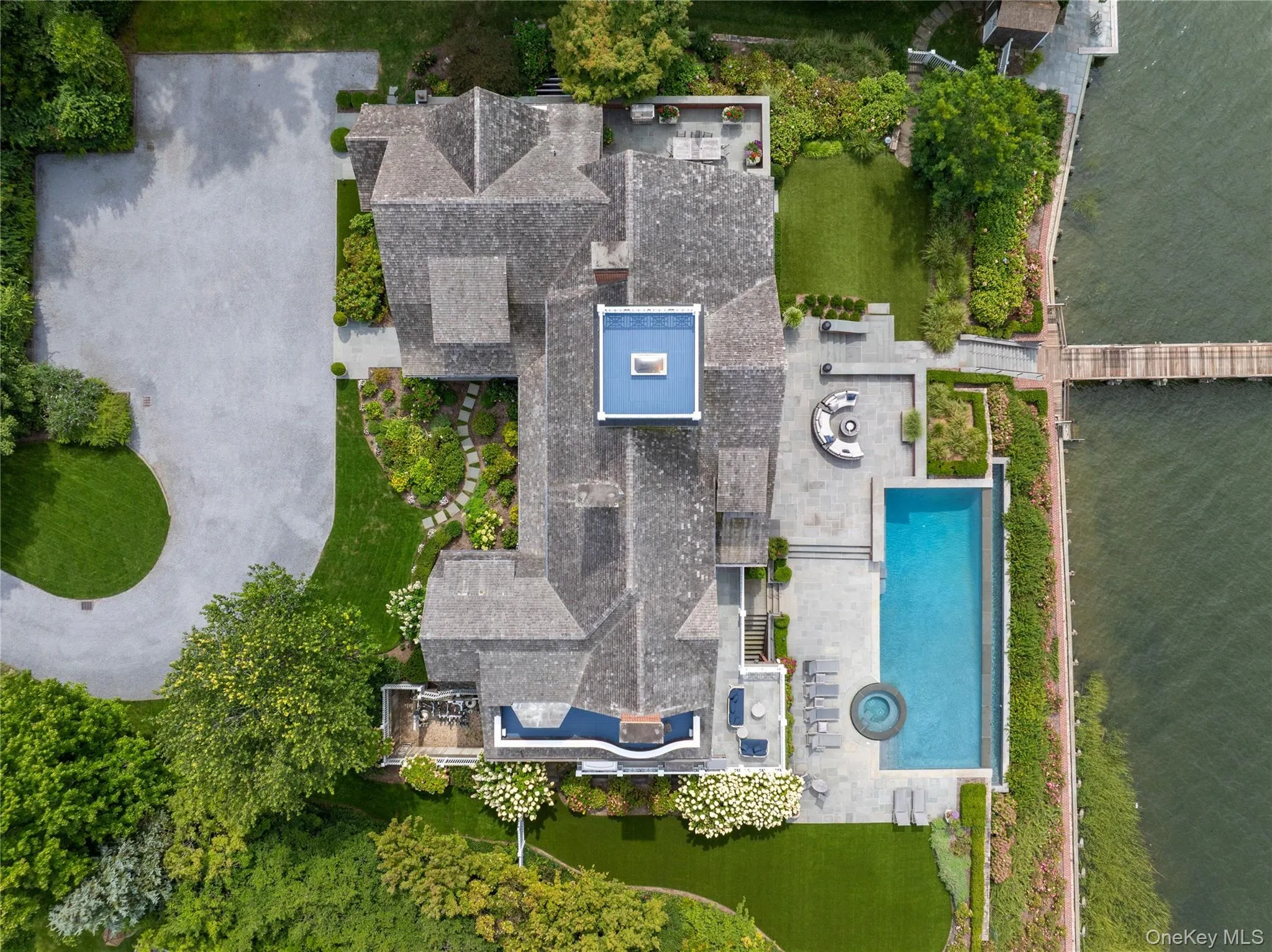 75 Cove Neck Road, Oyster Bay, NY, 6 Bedrooms Bedrooms, 12 Rooms Rooms,5 BathroomsBathrooms,Residential,For Rent,Cove Neck,0,987710 75 Cove Neck Road, Oyster Bay, NY, 6 Bedrooms Bedrooms, 12 Rooms Rooms,5 BathroomsBathrooms,Residential,For Rent,Cove Neck,0,987710