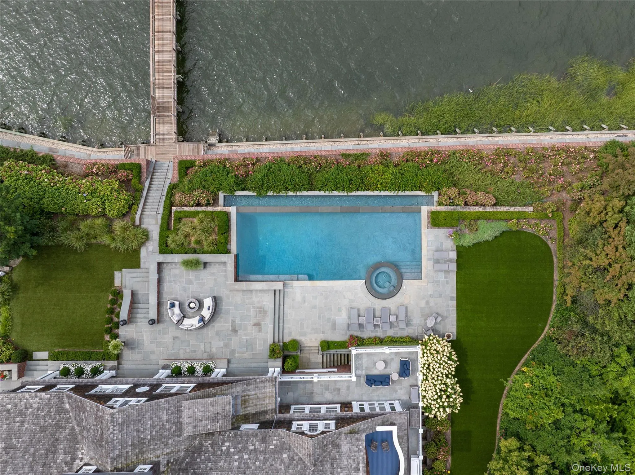 75 Cove Neck Road, Oyster Bay, NY, 6 Bedrooms Bedrooms, 12 Rooms Rooms,5 BathroomsBathrooms,Residential,For Rent,Cove Neck,0,987710 75 Cove Neck Road, Oyster Bay, NY, 6 Bedrooms Bedrooms, 12 Rooms Rooms,5 BathroomsBathrooms,Residential,For Rent,Cove Neck,0,987710