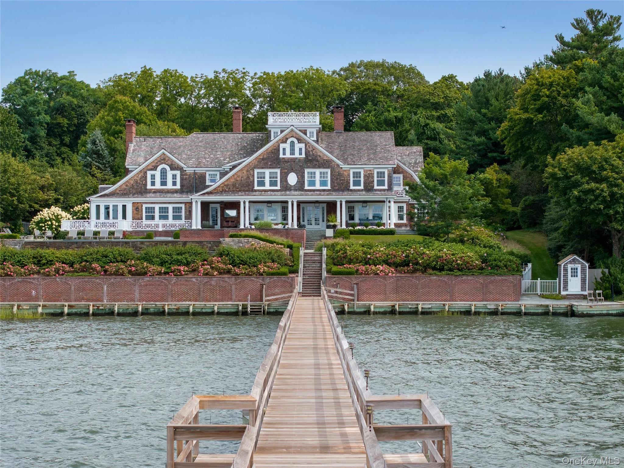 75 Cove Neck Road, Oyster Bay, NY, 6 Bedrooms Bedrooms, 12 Rooms Rooms,5 BathroomsBathrooms,Residential,For Rent,Cove Neck,0,987710 75 Cove Neck Road, Oyster Bay, NY, 6 Bedrooms Bedrooms, 12 Rooms Rooms,5 BathroomsBathrooms,Residential,For Rent,Cove Neck,0,987710
