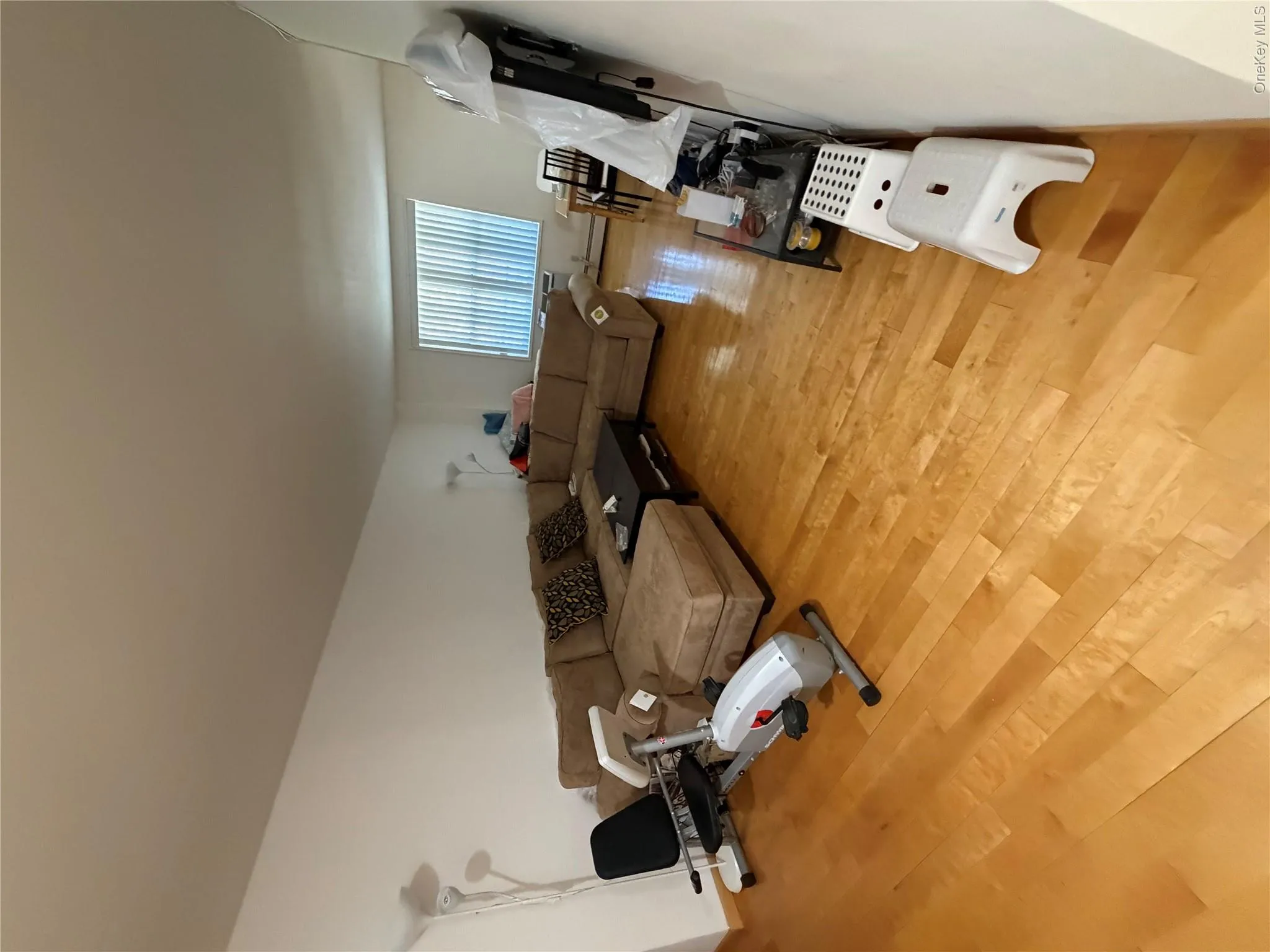140-55 34 Avenue, New York, NY, 2 Bedrooms Bedrooms, 4 Rooms Rooms,2 BathroomsBathrooms,Residential Sale,For Rent,34,0,987714 140-55 34 Avenue, New York, NY, 2 Bedrooms Bedrooms, 4 Rooms Rooms,2 BathroomsBathrooms,Residential Sale,For Rent,34,0,987714