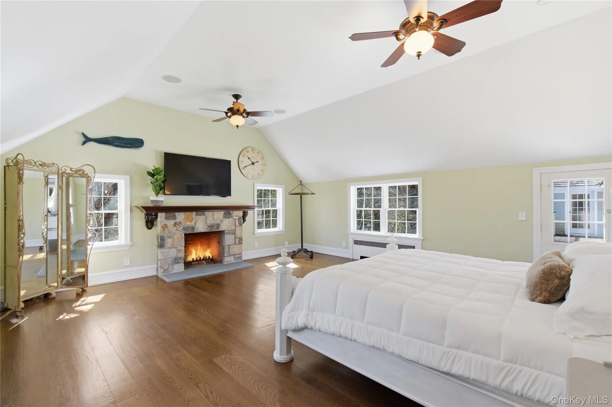 395 Neck Road, Huntington, NY, 4 Bedrooms Bedrooms, 10 Rooms Rooms,3 BathroomsBathrooms,Residential,For Rent,Neck,0,987719 395 Neck Road, Huntington, NY, 4 Bedrooms Bedrooms, 10 Rooms Rooms,3 BathroomsBathrooms,Residential,For Rent,Neck,0,987719