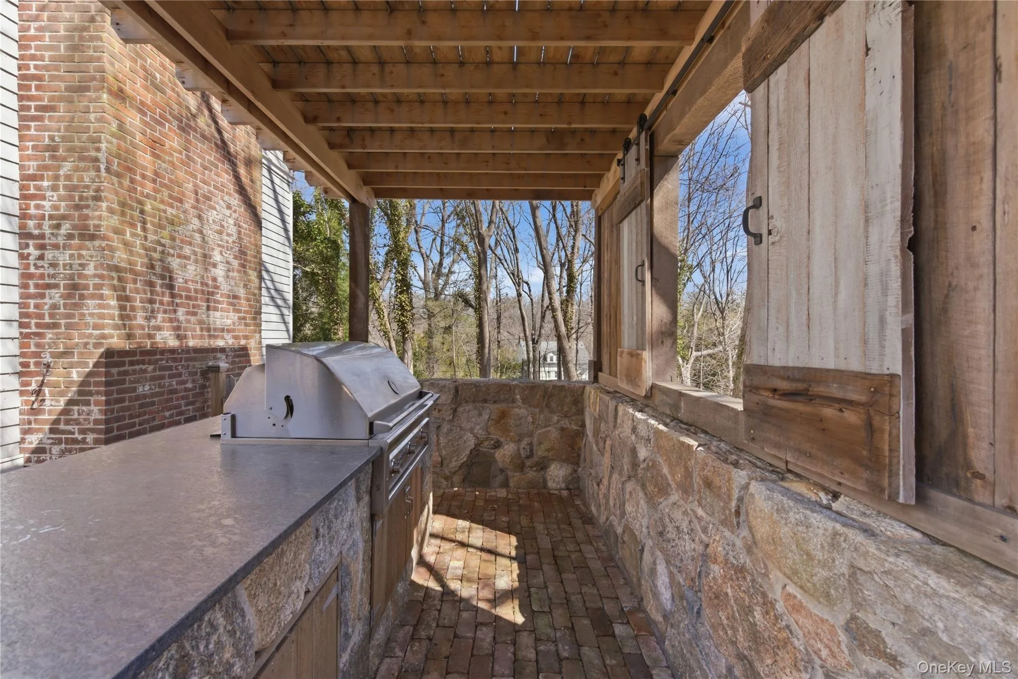 395 Neck Road, Huntington, NY, 4 Bedrooms Bedrooms, 10 Rooms Rooms,3 BathroomsBathrooms,Residential,For Rent,Neck,0,987719 395 Neck Road, Huntington, NY, 4 Bedrooms Bedrooms, 10 Rooms Rooms,3 BathroomsBathrooms,Residential,For Rent,Neck,0,987719