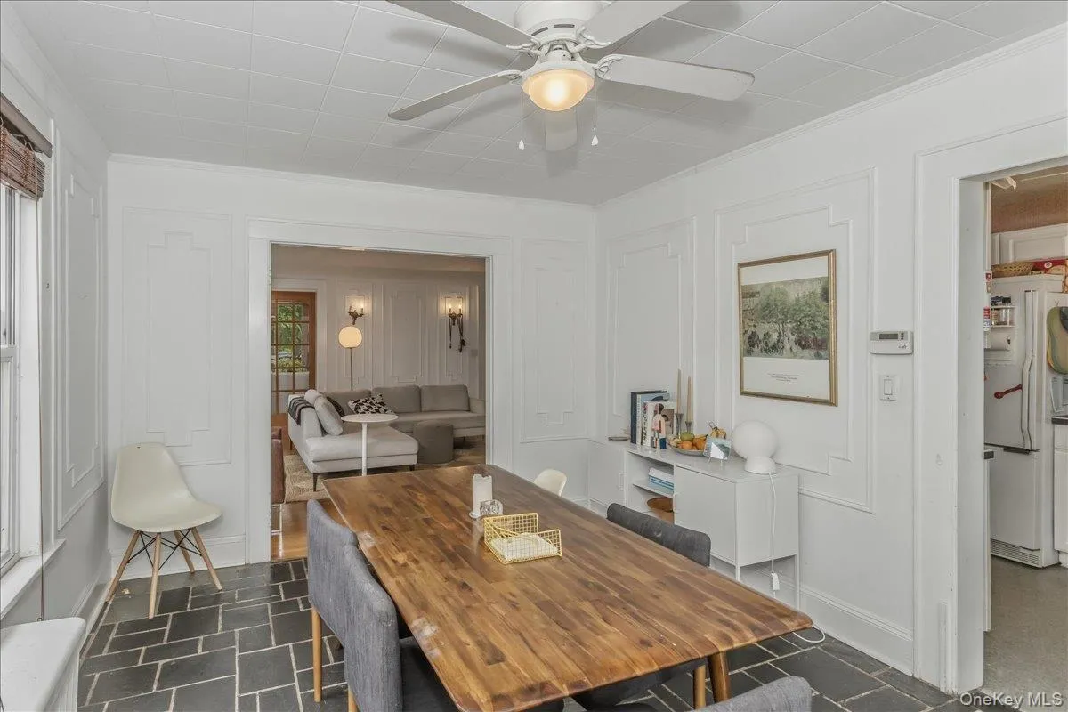 4311 Westmoreland Street, New York, NY, 4 Bedrooms Bedrooms, 7 Rooms Rooms,2 BathroomsBathrooms,Residential,For Rent,Westmoreland,0,987724 4311 Westmoreland Street, New York, NY, 4 Bedrooms Bedrooms, 7 Rooms Rooms,2 BathroomsBathrooms,Residential,For Rent,Westmoreland,0,987724