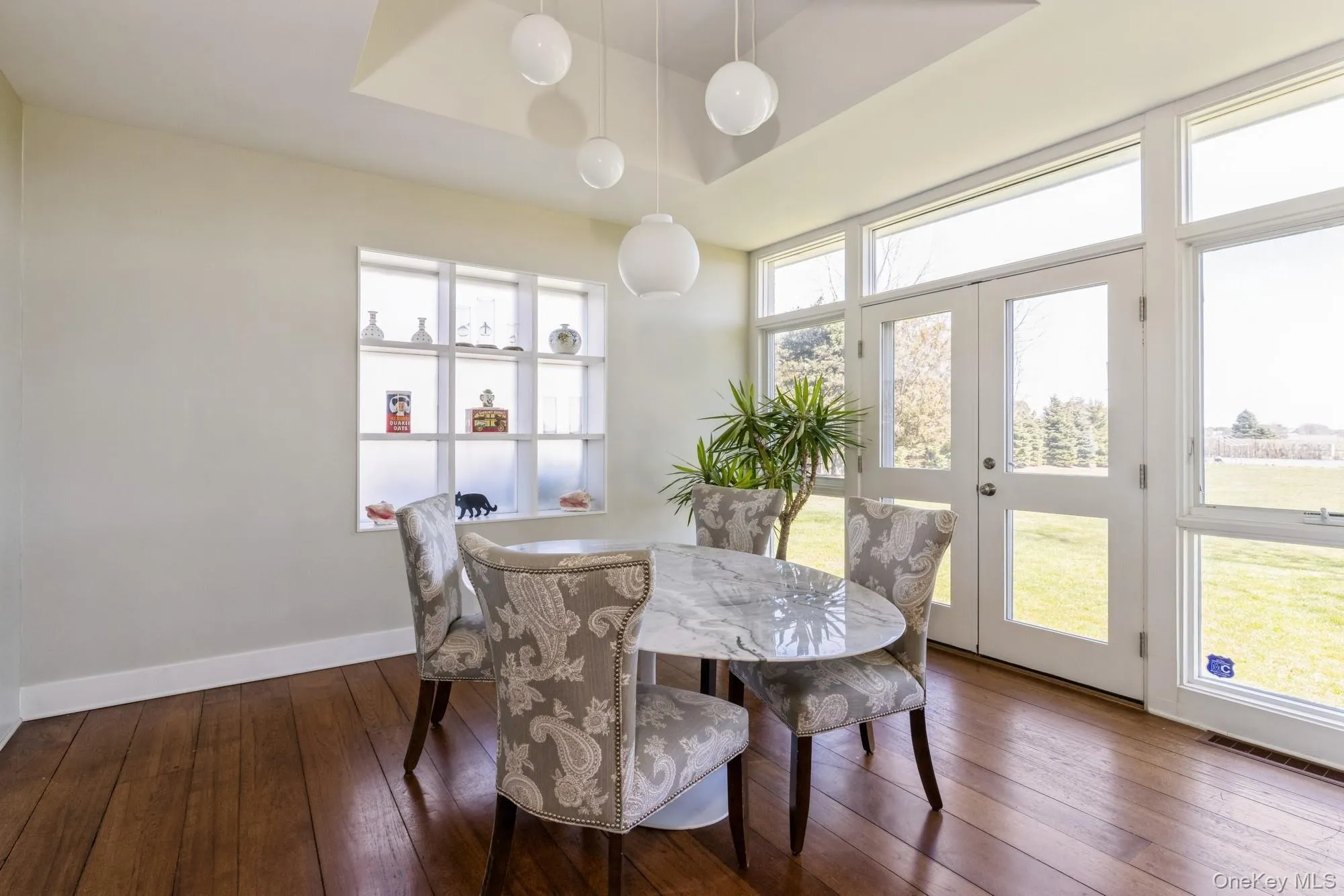 29 Alden Lane, Southampton, NY, 4 Bedrooms Bedrooms, 12 Rooms Rooms,4 BathroomsBathrooms,Residential Lease,For Rent,Alden,0,987726 29 Alden Lane, Southampton, NY, 4 Bedrooms Bedrooms, 12 Rooms Rooms,4 BathroomsBathrooms,Residential Lease,For Rent,Alden,0,987726