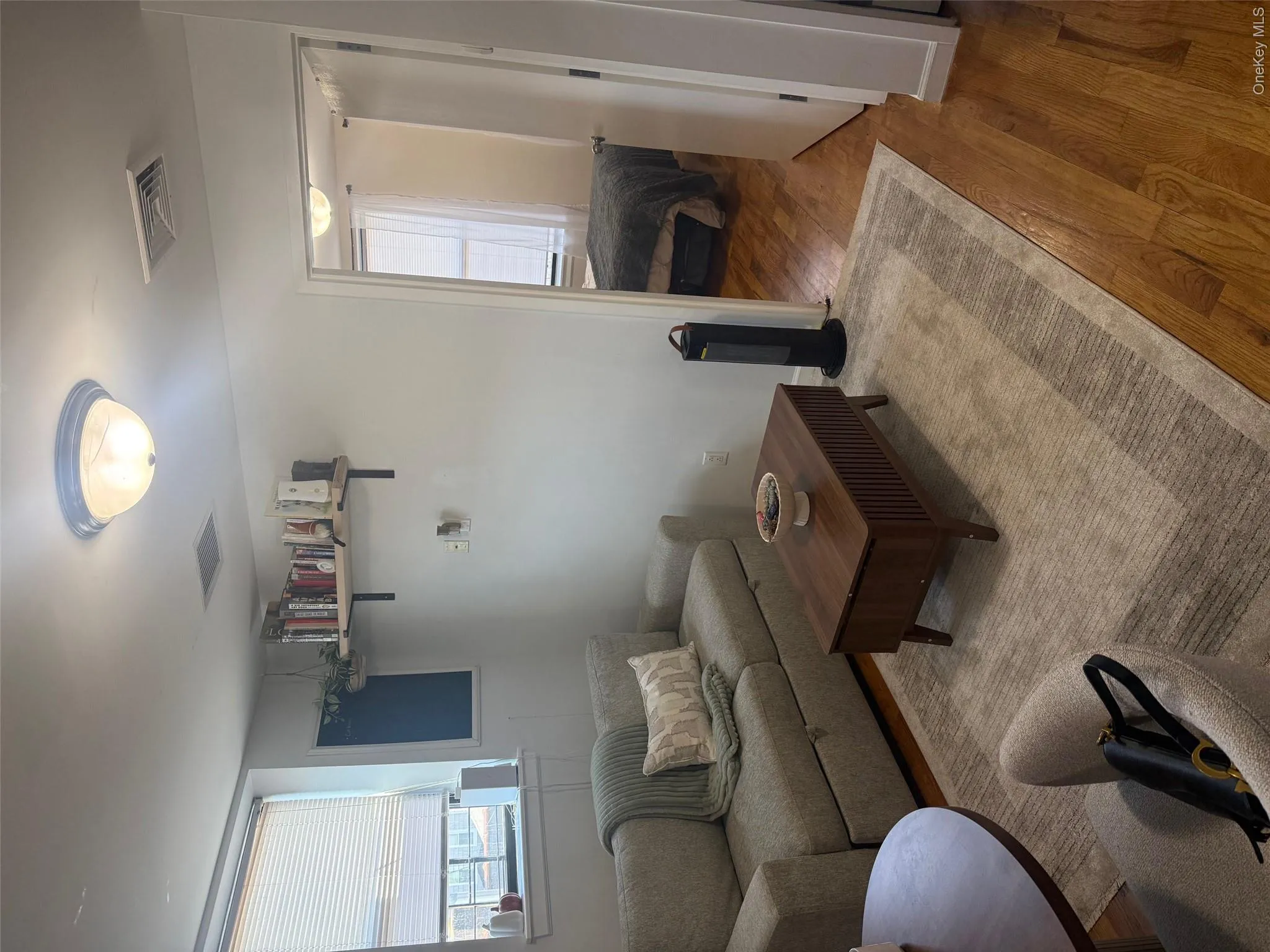 1217 Jericho Turnpike, North Hempstead, NY, 2 Bedrooms Bedrooms, 4 Rooms Rooms,1 BathroomBathrooms,Residential Lease,For Rent,Jericho,0,987733 1217 Jericho Turnpike, North Hempstead, NY, 2 Bedrooms Bedrooms, 4 Rooms Rooms,1 BathroomBathrooms,Residential Lease,For Rent,Jericho,0,987733