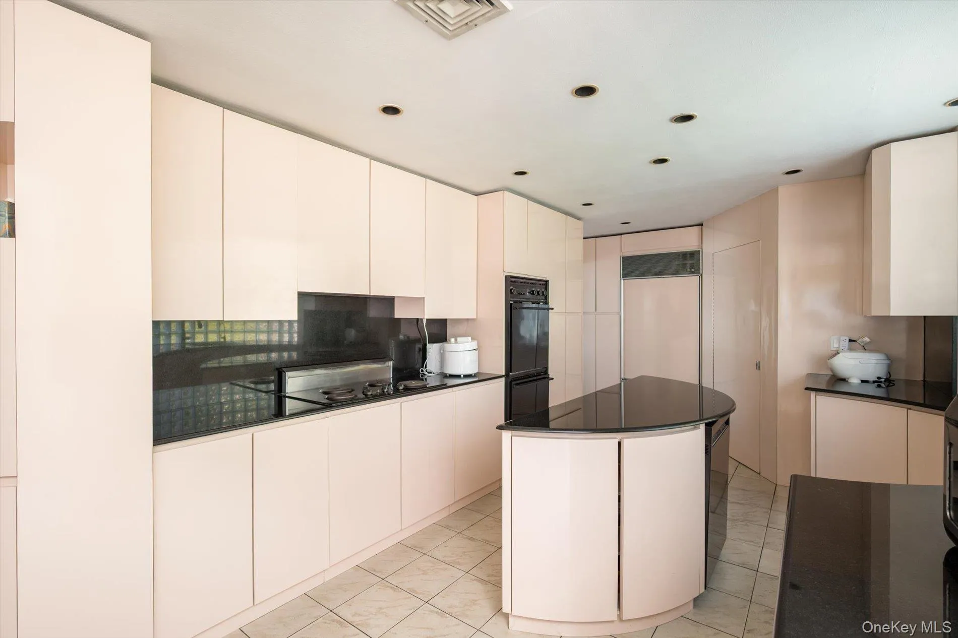 25 Princeton Drive, Oyster Bay, NY, 4 Bedrooms Bedrooms, 8 Rooms Rooms,3 BathroomsBathrooms,Residential,For Rent,Princeton,0,987735 25 Princeton Drive, Oyster Bay, NY, 4 Bedrooms Bedrooms, 8 Rooms Rooms,3 BathroomsBathrooms,Residential,For Rent,Princeton,0,987735