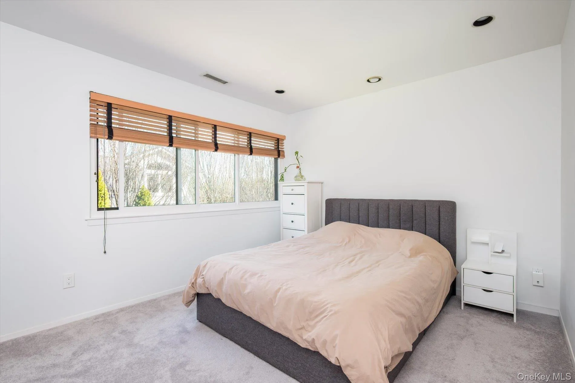 25 Princeton Drive, Oyster Bay, NY, 4 Bedrooms Bedrooms, 8 Rooms Rooms,3 BathroomsBathrooms,Residential,For Rent,Princeton,0,987735 25 Princeton Drive, Oyster Bay, NY, 4 Bedrooms Bedrooms, 8 Rooms Rooms,3 BathroomsBathrooms,Residential,For Rent,Princeton,0,987735