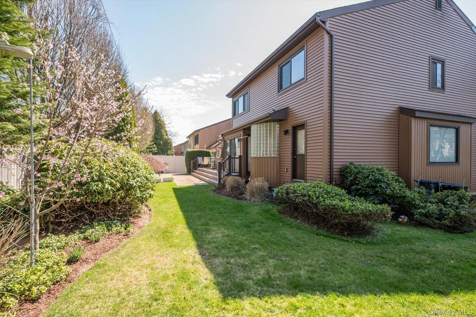 25 Princeton Drive, Oyster Bay, NY, 4 Bedrooms Bedrooms, 8 Rooms Rooms,3 BathroomsBathrooms,Residential,For Rent,Princeton,0,987735 25 Princeton Drive, Oyster Bay, NY, 4 Bedrooms Bedrooms, 8 Rooms Rooms,3 BathroomsBathrooms,Residential,For Rent,Princeton,0,987735