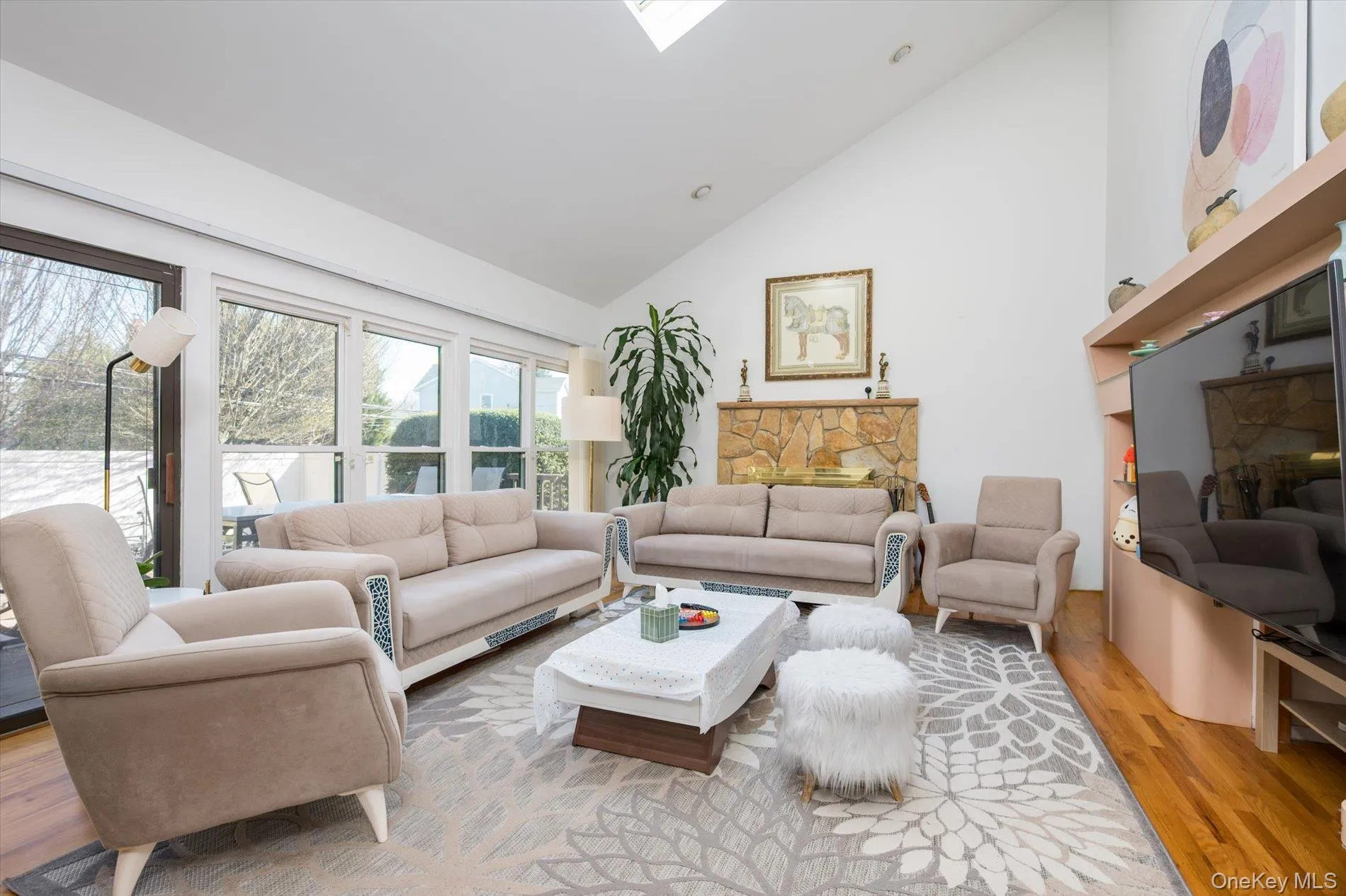 25 Princeton Drive, Oyster Bay, NY, 4 Bedrooms Bedrooms, 8 Rooms Rooms,3 BathroomsBathrooms,Residential,For Rent,Princeton,0,987735 25 Princeton Drive, Oyster Bay, NY, 4 Bedrooms Bedrooms, 8 Rooms Rooms,3 BathroomsBathrooms,Residential,For Rent,Princeton,0,987735