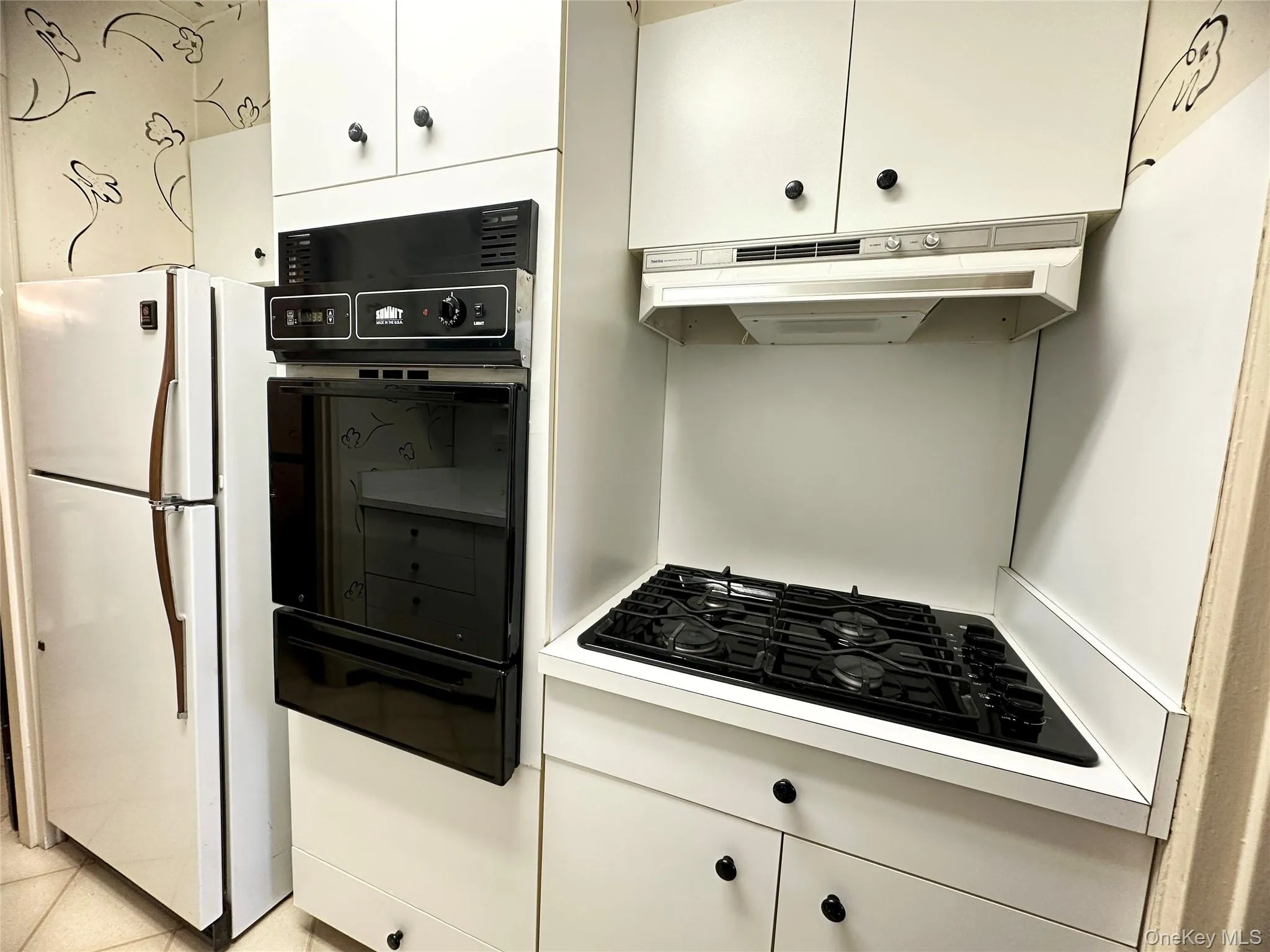2265 Gerritsen Avenue, New York, NY, 2 Bedrooms Bedrooms, 4 Rooms Rooms,1 BathroomBathrooms,Residential,For Rent,Gerritsen,0,987746 2265 Gerritsen Avenue, New York, NY, 2 Bedrooms Bedrooms, 4 Rooms Rooms,1 BathroomBathrooms,Residential,For Rent,Gerritsen,0,987746