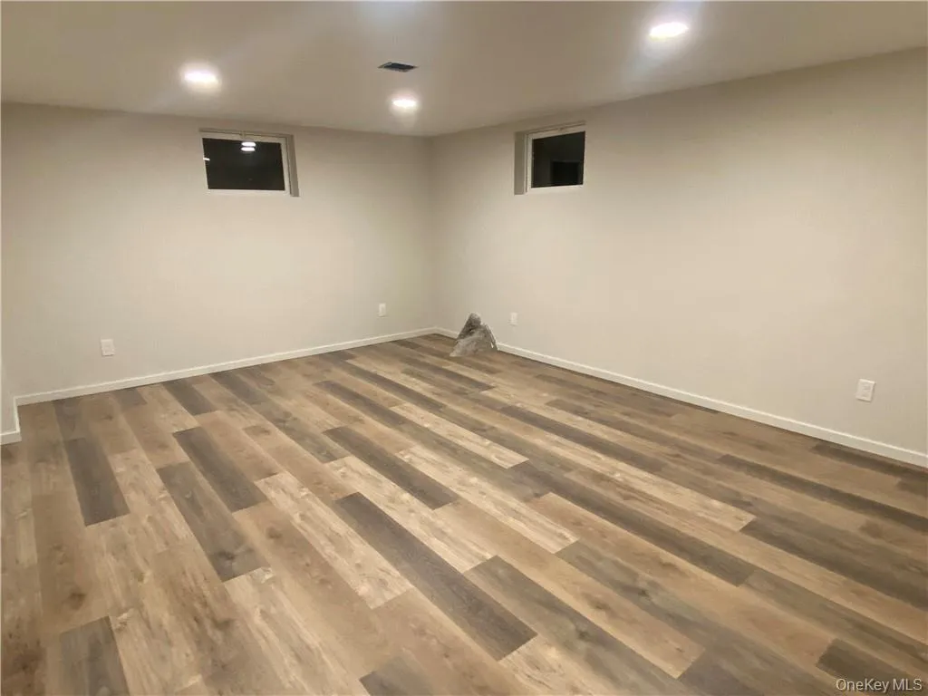 18 Mountain Road, Tuxedo, NY, 1 Bedroom Bedrooms, 4 Rooms Rooms,1 BathroomBathrooms,Residential Lease,For Rent,Mountain,0,987748 18 Mountain Road, Tuxedo, NY, 1 Bedroom Bedrooms, 4 Rooms Rooms,1 BathroomBathrooms,Residential Lease,For Rent,Mountain,0,987748