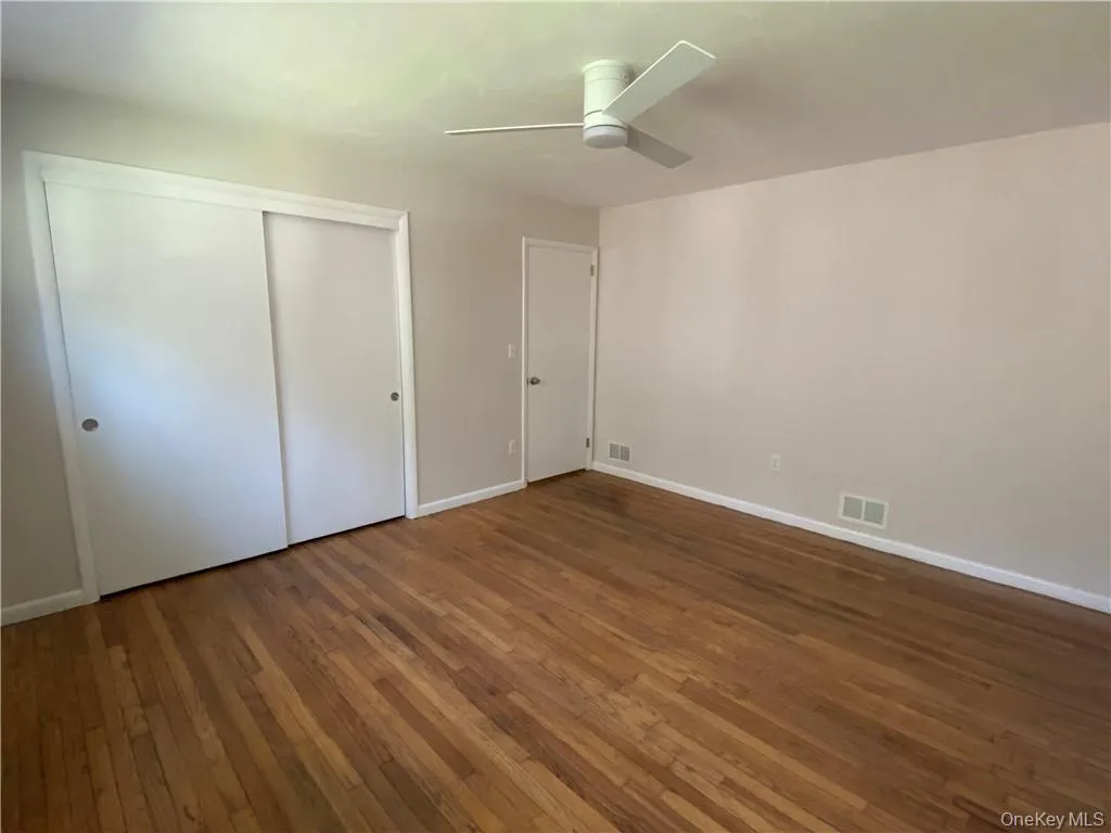 18 Mountain Road, Tuxedo, NY, 1 Bedroom Bedrooms, 4 Rooms Rooms,1 BathroomBathrooms,Residential Lease,For Rent,Mountain,0,987748 18 Mountain Road, Tuxedo, NY, 1 Bedroom Bedrooms, 4 Rooms Rooms,1 BathroomBathrooms,Residential Lease,For Rent,Mountain,0,987748