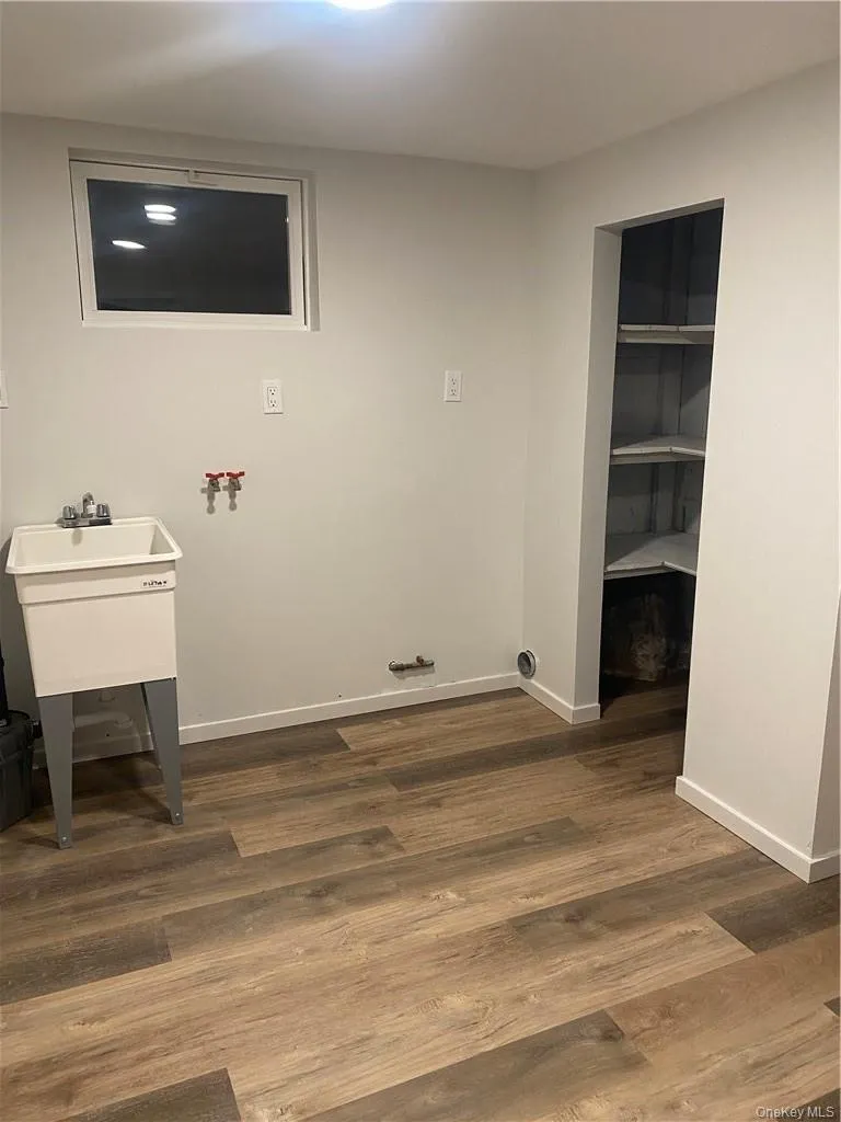 18 Mountain Road, Tuxedo, NY, 1 Bedroom Bedrooms, 4 Rooms Rooms,1 BathroomBathrooms,Residential Lease,For Rent,Mountain,0,987748 18 Mountain Road, Tuxedo, NY, 1 Bedroom Bedrooms, 4 Rooms Rooms,1 BathroomBathrooms,Residential Lease,For Rent,Mountain,0,987748