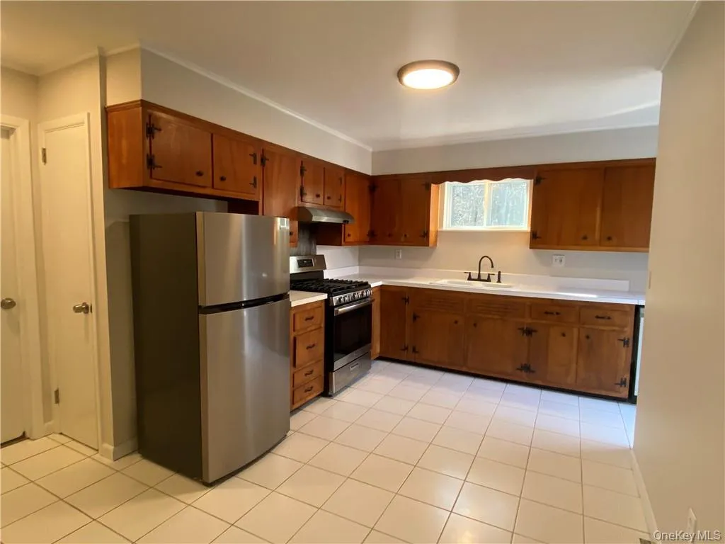 18 Mountain Road, Tuxedo, NY, 1 Bedroom Bedrooms, 4 Rooms Rooms,1 BathroomBathrooms,Residential Lease,For Rent,Mountain,0,987748 18 Mountain Road, Tuxedo, NY, 1 Bedroom Bedrooms, 4 Rooms Rooms,1 BathroomBathrooms,Residential Lease,For Rent,Mountain,0,987748