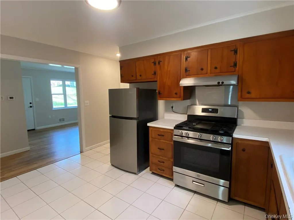 18 Mountain Road, Tuxedo, NY, 1 Bedroom Bedrooms, 4 Rooms Rooms,1 BathroomBathrooms,Residential Lease,For Rent,Mountain,0,987748 18 Mountain Road, Tuxedo, NY, 1 Bedroom Bedrooms, 4 Rooms Rooms,1 BathroomBathrooms,Residential Lease,For Rent,Mountain,0,987748
