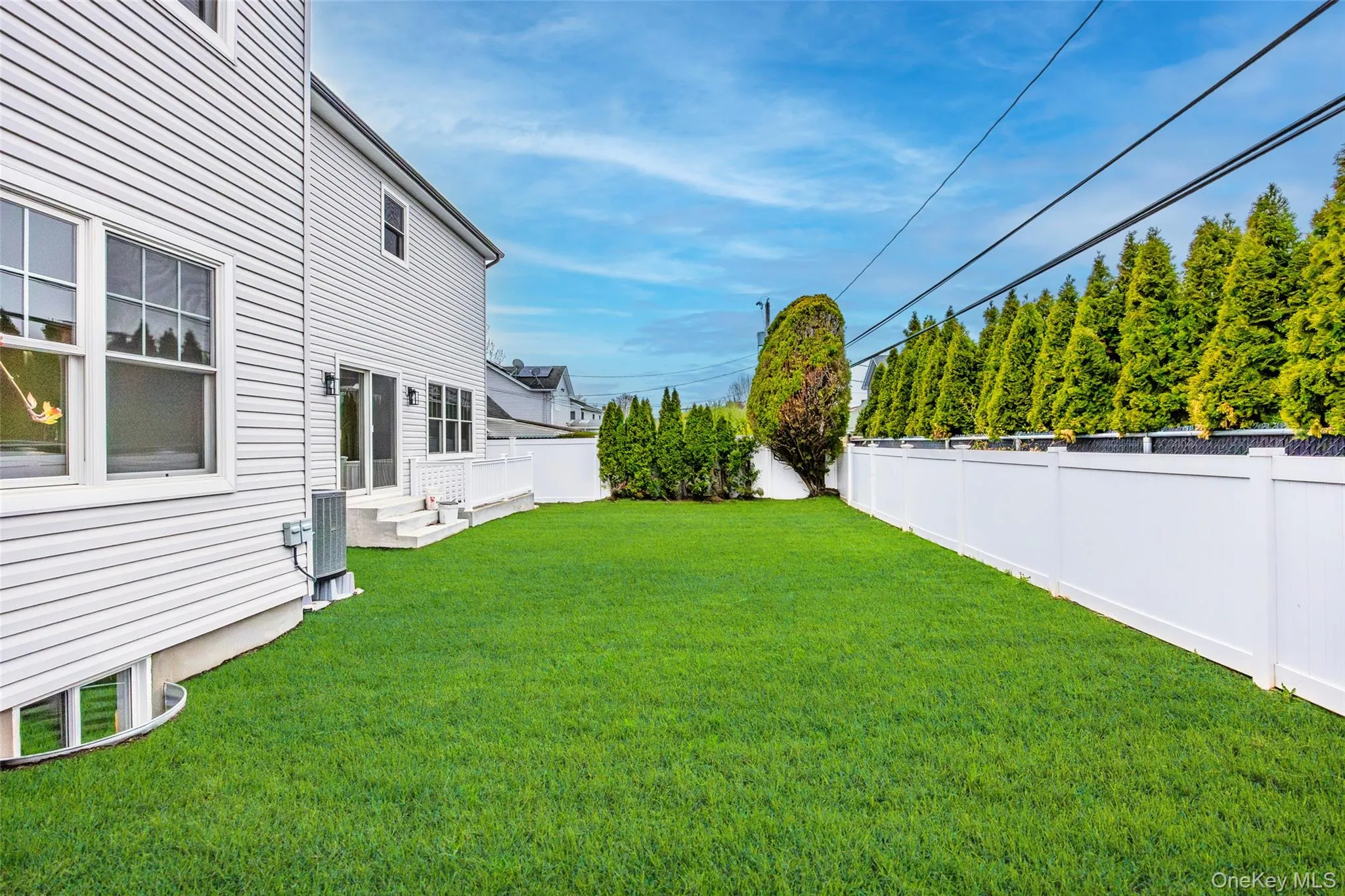 12 Patience Lane, Hempstead, NY, 5 Bedrooms Bedrooms, 9 Rooms Rooms,4 BathroomsBathrooms,Residential,For Rent,Patience,0,987750 12 Patience Lane, Hempstead, NY, 5 Bedrooms Bedrooms, 9 Rooms Rooms,4 BathroomsBathrooms,Residential,For Rent,Patience,0,987750