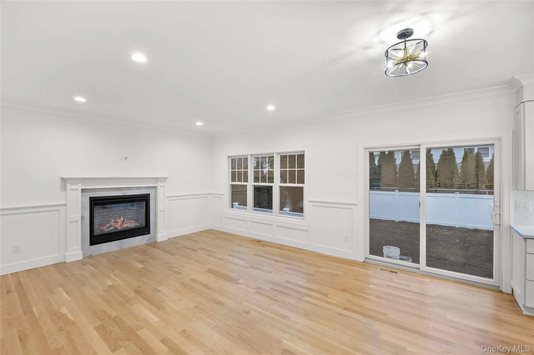 12 Patience Lane, Hempstead, NY, 5 Bedrooms Bedrooms, 9 Rooms Rooms,4 BathroomsBathrooms,Residential,For Rent,Patience,0,987750 12 Patience Lane, Hempstead, NY, 5 Bedrooms Bedrooms, 9 Rooms Rooms,4 BathroomsBathrooms,Residential,For Rent,Patience,0,987750