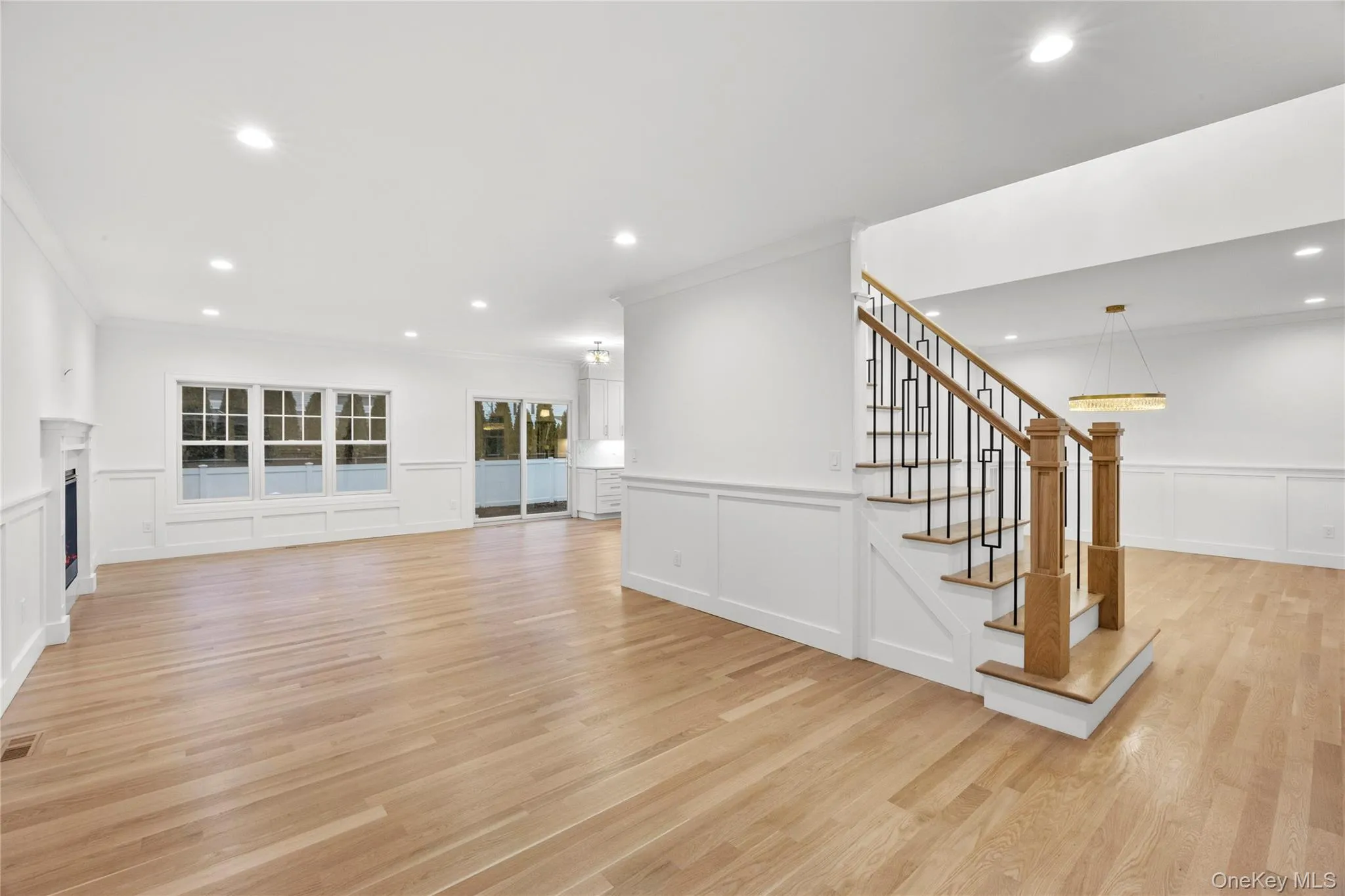 12 Patience Lane, Hempstead, NY, 5 Bedrooms Bedrooms, 9 Rooms Rooms,4 BathroomsBathrooms,Residential,For Rent,Patience,0,987750 12 Patience Lane, Hempstead, NY, 5 Bedrooms Bedrooms, 9 Rooms Rooms,4 BathroomsBathrooms,Residential,For Rent,Patience,0,987750