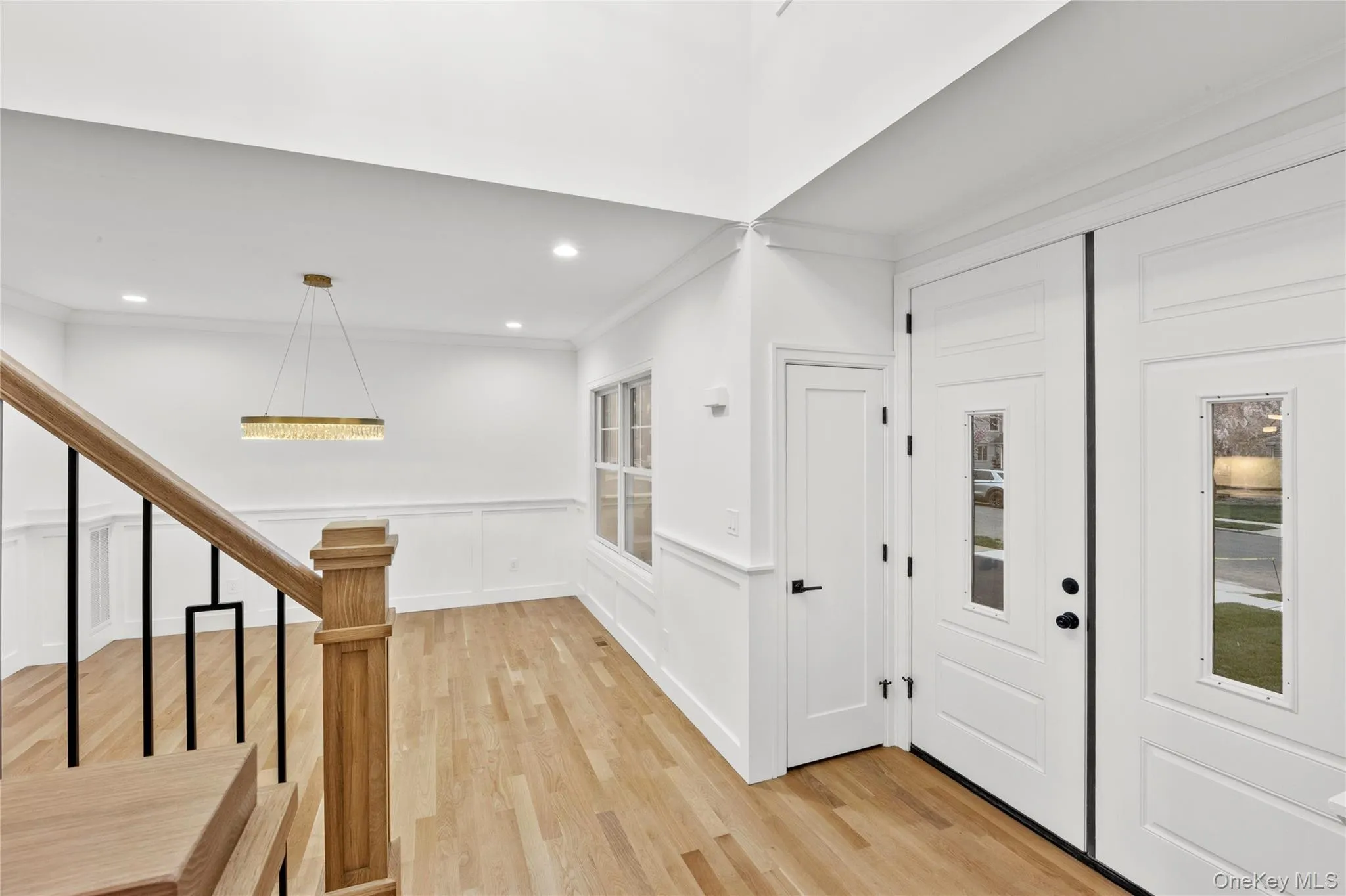 12 Patience Lane, Hempstead, NY, 5 Bedrooms Bedrooms, 9 Rooms Rooms,4 BathroomsBathrooms,Residential,For Rent,Patience,0,987750 12 Patience Lane, Hempstead, NY, 5 Bedrooms Bedrooms, 9 Rooms Rooms,4 BathroomsBathrooms,Residential,For Rent,Patience,0,987750