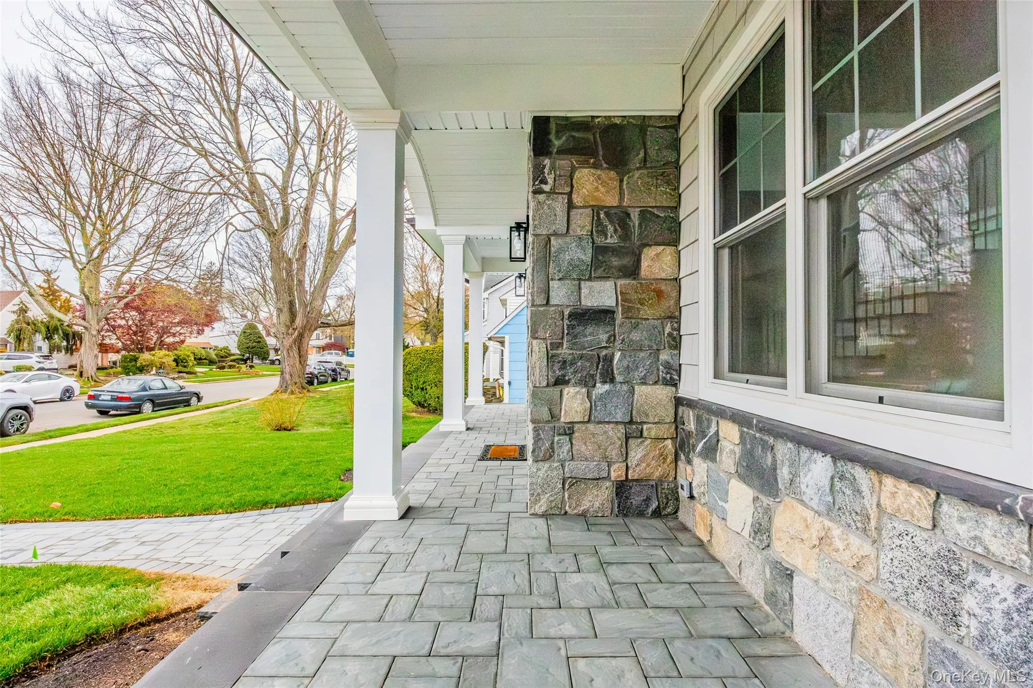 12 Patience Lane, Hempstead, NY, 5 Bedrooms Bedrooms, 9 Rooms Rooms,4 BathroomsBathrooms,Residential,For Rent,Patience,0,987750 12 Patience Lane, Hempstead, NY, 5 Bedrooms Bedrooms, 9 Rooms Rooms,4 BathroomsBathrooms,Residential,For Rent,Patience,0,987750
