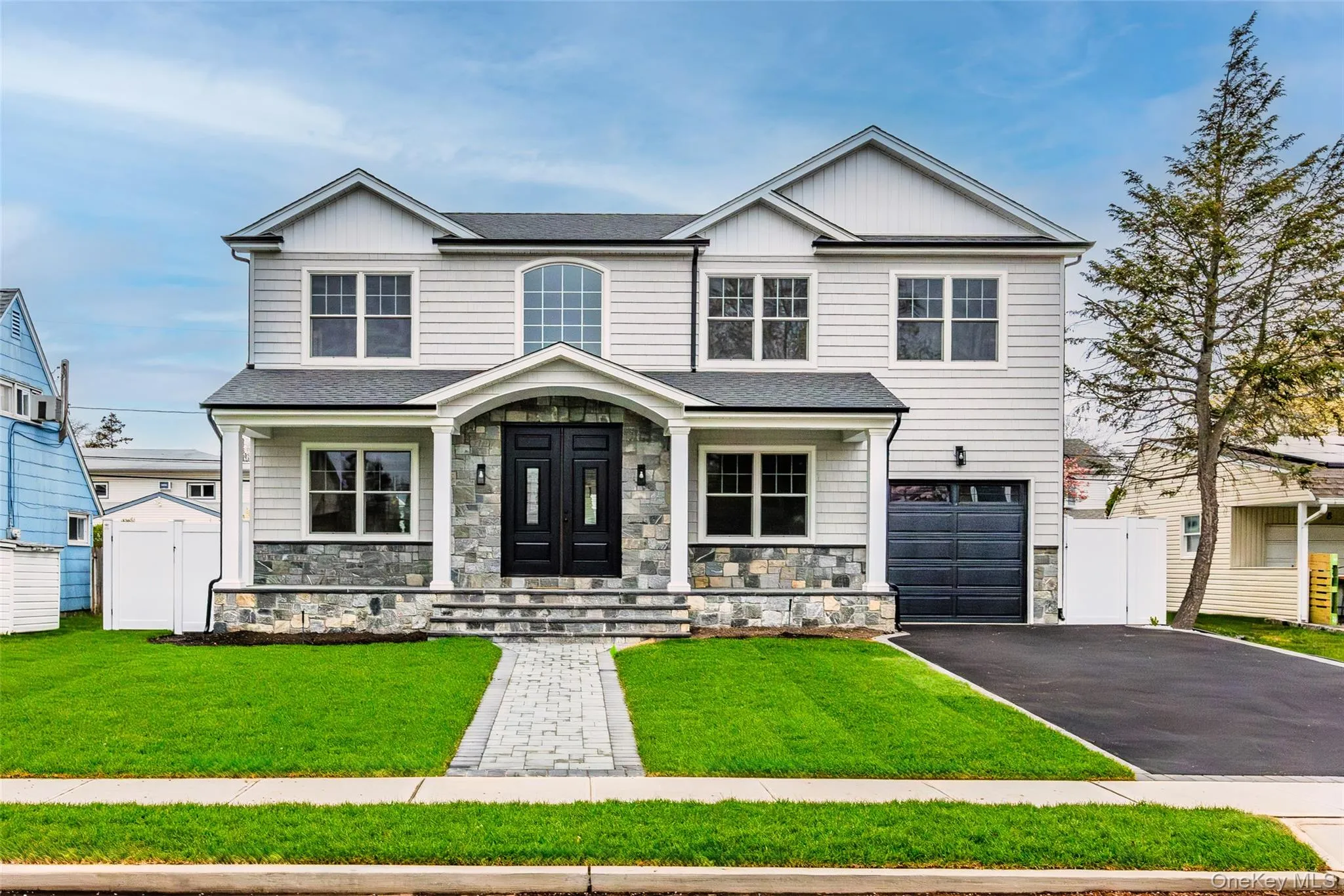 12 Patience Lane, Hempstead, NY, 5 Bedrooms Bedrooms, 9 Rooms Rooms,4 BathroomsBathrooms,Residential,For Rent,Patience,0,987750 12 Patience Lane, Hempstead, NY, 5 Bedrooms Bedrooms, 9 Rooms Rooms,4 BathroomsBathrooms,Residential,For Rent,Patience,0,987750