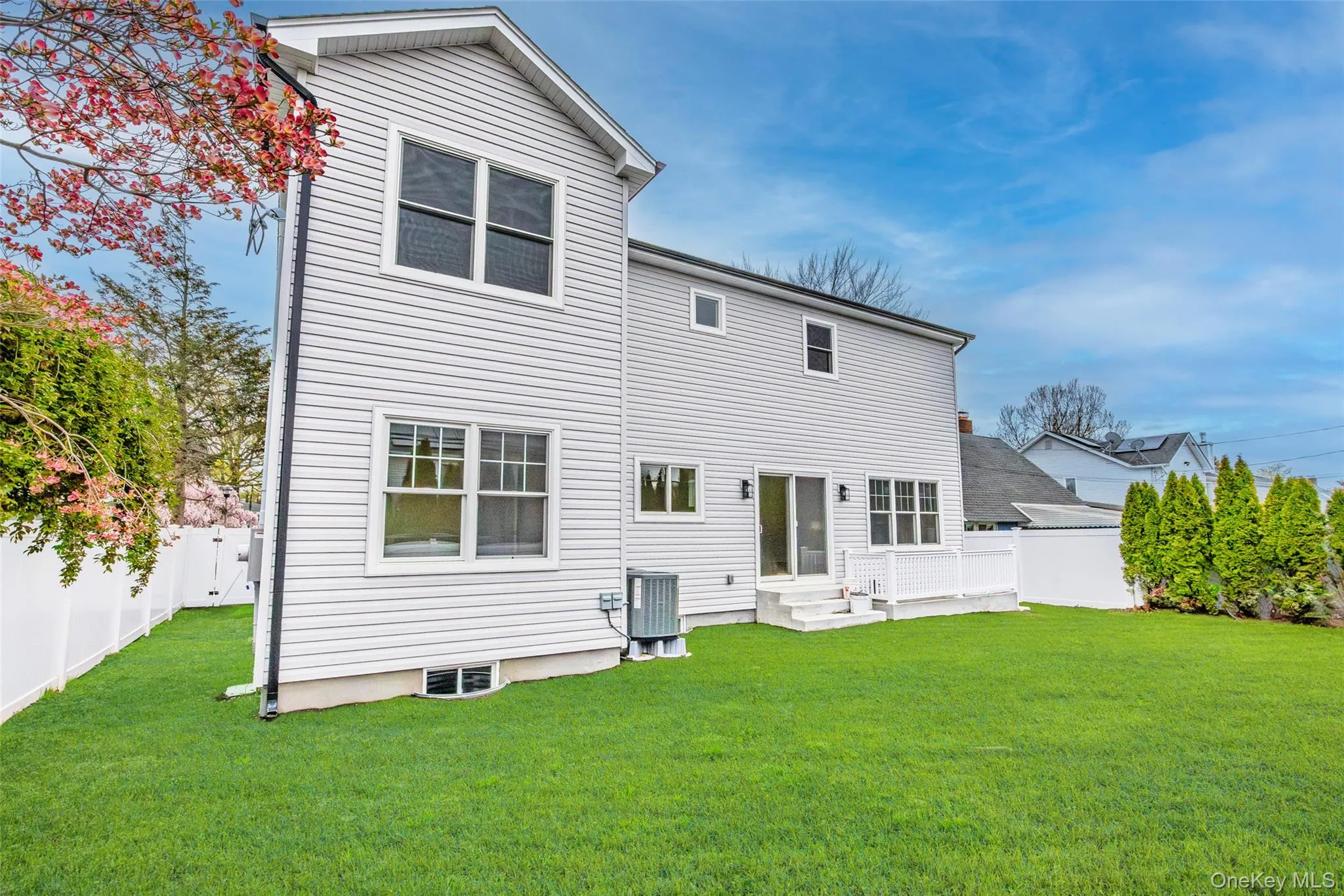 12 Patience Lane, Hempstead, NY, 5 Bedrooms Bedrooms, 9 Rooms Rooms,4 BathroomsBathrooms,Residential,For Rent,Patience,0,987750 12 Patience Lane, Hempstead, NY, 5 Bedrooms Bedrooms, 9 Rooms Rooms,4 BathroomsBathrooms,Residential,For Rent,Patience,0,987750