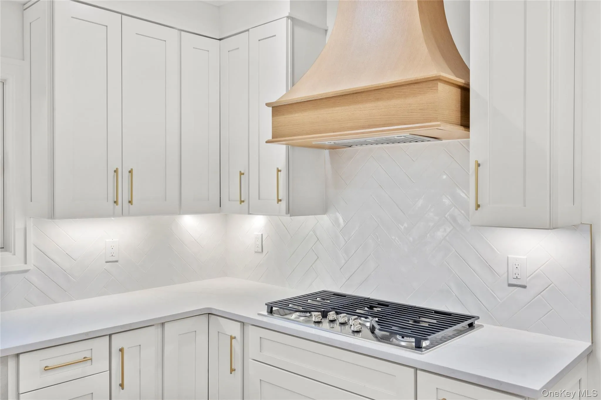 12 Patience Lane, Hempstead, NY, 5 Bedrooms Bedrooms, 9 Rooms Rooms,4 BathroomsBathrooms,Residential,For Rent,Patience,0,987750 12 Patience Lane, Hempstead, NY, 5 Bedrooms Bedrooms, 9 Rooms Rooms,4 BathroomsBathrooms,Residential,For Rent,Patience,0,987750