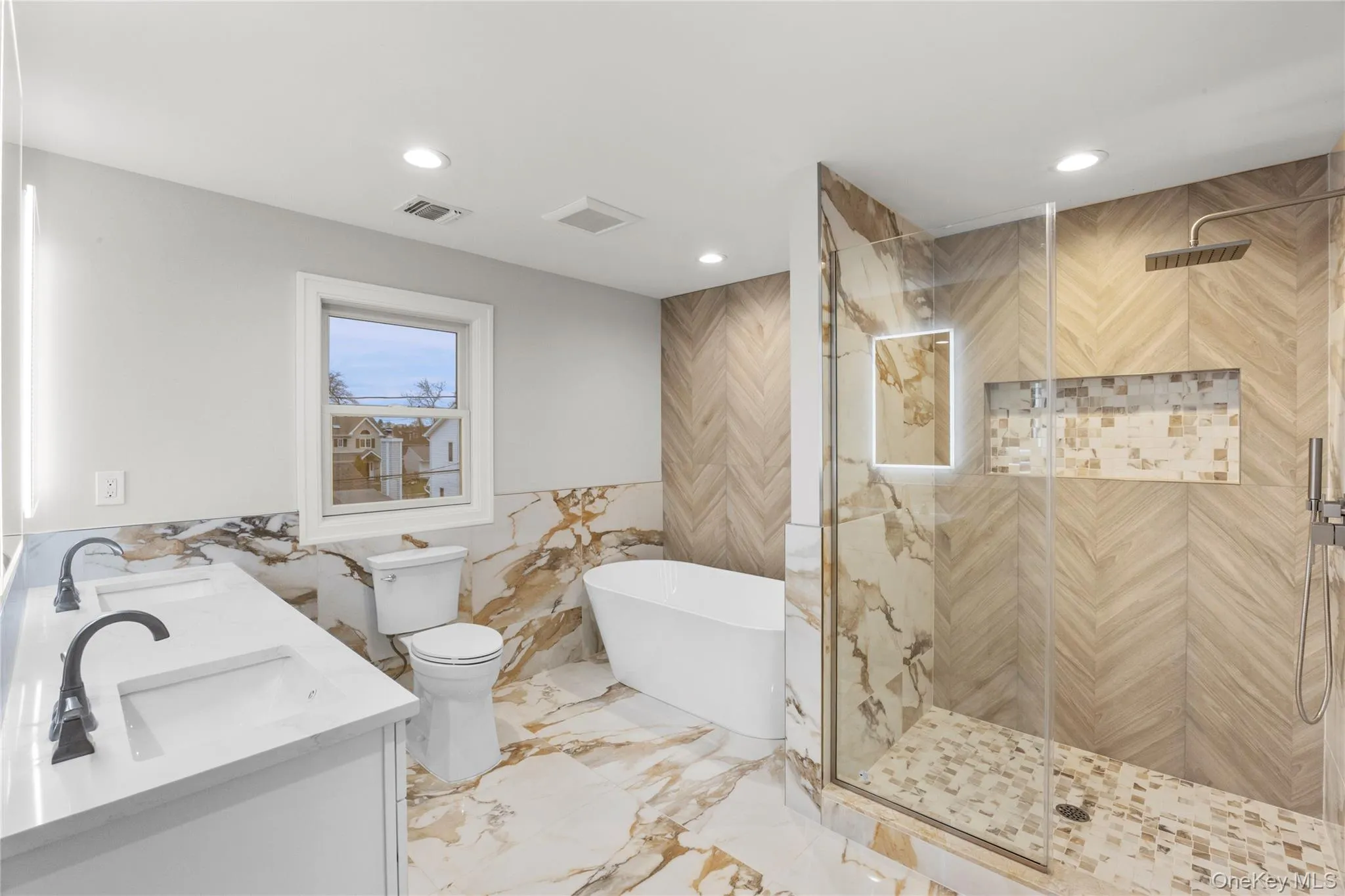 12 Patience Lane, Hempstead, NY, 5 Bedrooms Bedrooms, 9 Rooms Rooms,4 BathroomsBathrooms,Residential,For Rent,Patience,0,987750 12 Patience Lane, Hempstead, NY, 5 Bedrooms Bedrooms, 9 Rooms Rooms,4 BathroomsBathrooms,Residential,For Rent,Patience,0,987750