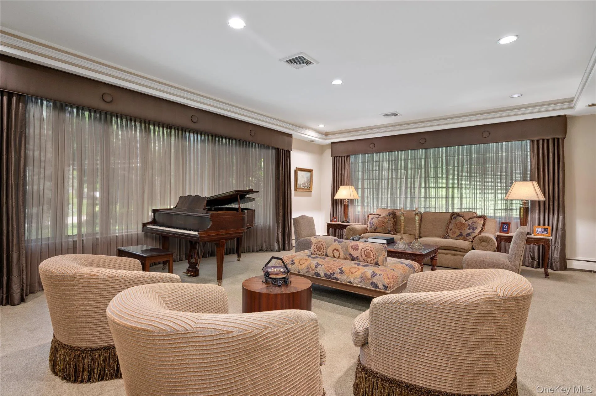 14 Pine Drive, Oyster Bay, NY, 4 Bedrooms Bedrooms, 14 Rooms Rooms,4 BathroomsBathrooms,Residential,For Rent,Pine,0,987761 14 Pine Drive, Oyster Bay, NY, 4 Bedrooms Bedrooms, 14 Rooms Rooms,4 BathroomsBathrooms,Residential,For Rent,Pine,0,987761
