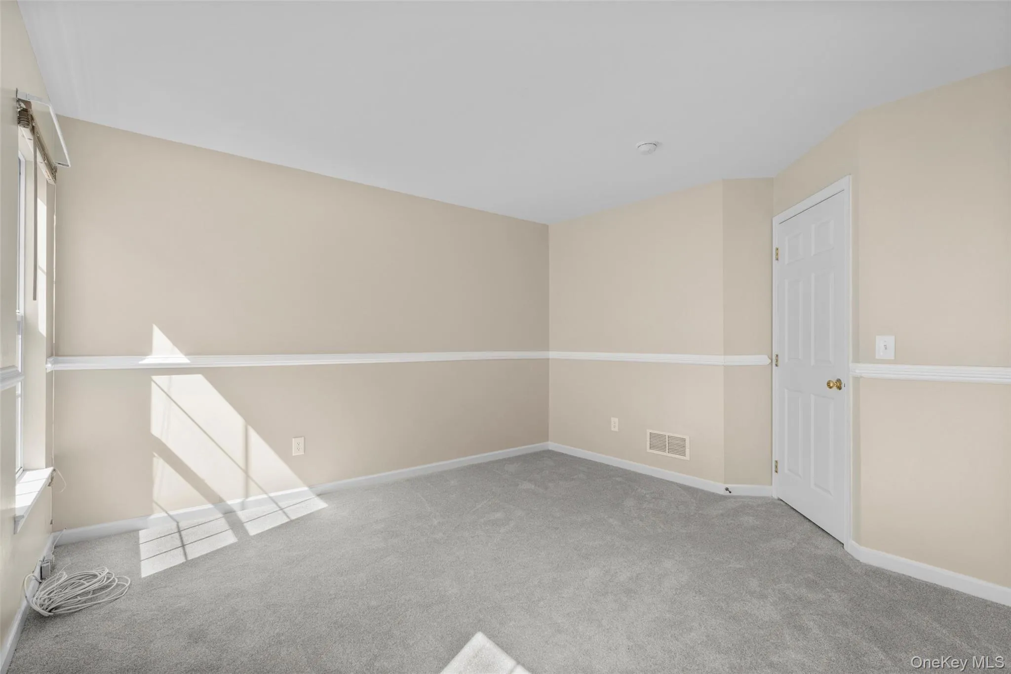411 Vassar Place, Fishkill, NY, 4 Bedrooms Bedrooms, 12 Rooms Rooms,2 BathroomsBathrooms,Residential,For Rent,Vassar,0,987765 411 Vassar Place, Fishkill, NY, 4 Bedrooms Bedrooms, 12 Rooms Rooms,2 BathroomsBathrooms,Residential,For Rent,Vassar,0,987765
