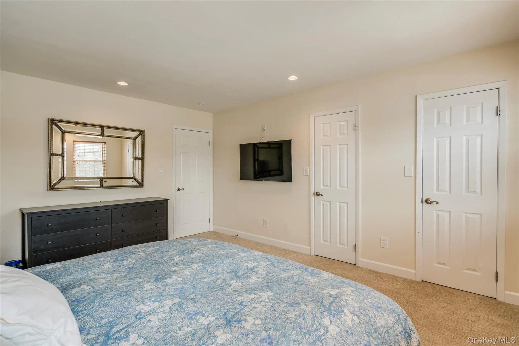 100 Woodlake Drive, Oyster Bay, NY, 3 Bedrooms Bedrooms, 6 Rooms Rooms,2 BathroomsBathrooms,Residential Lease,For Rent,Woodlake,0,987766 100 Woodlake Drive, Oyster Bay, NY, 3 Bedrooms Bedrooms, 6 Rooms Rooms,2 BathroomsBathrooms,Residential Lease,For Rent,Woodlake,0,987766